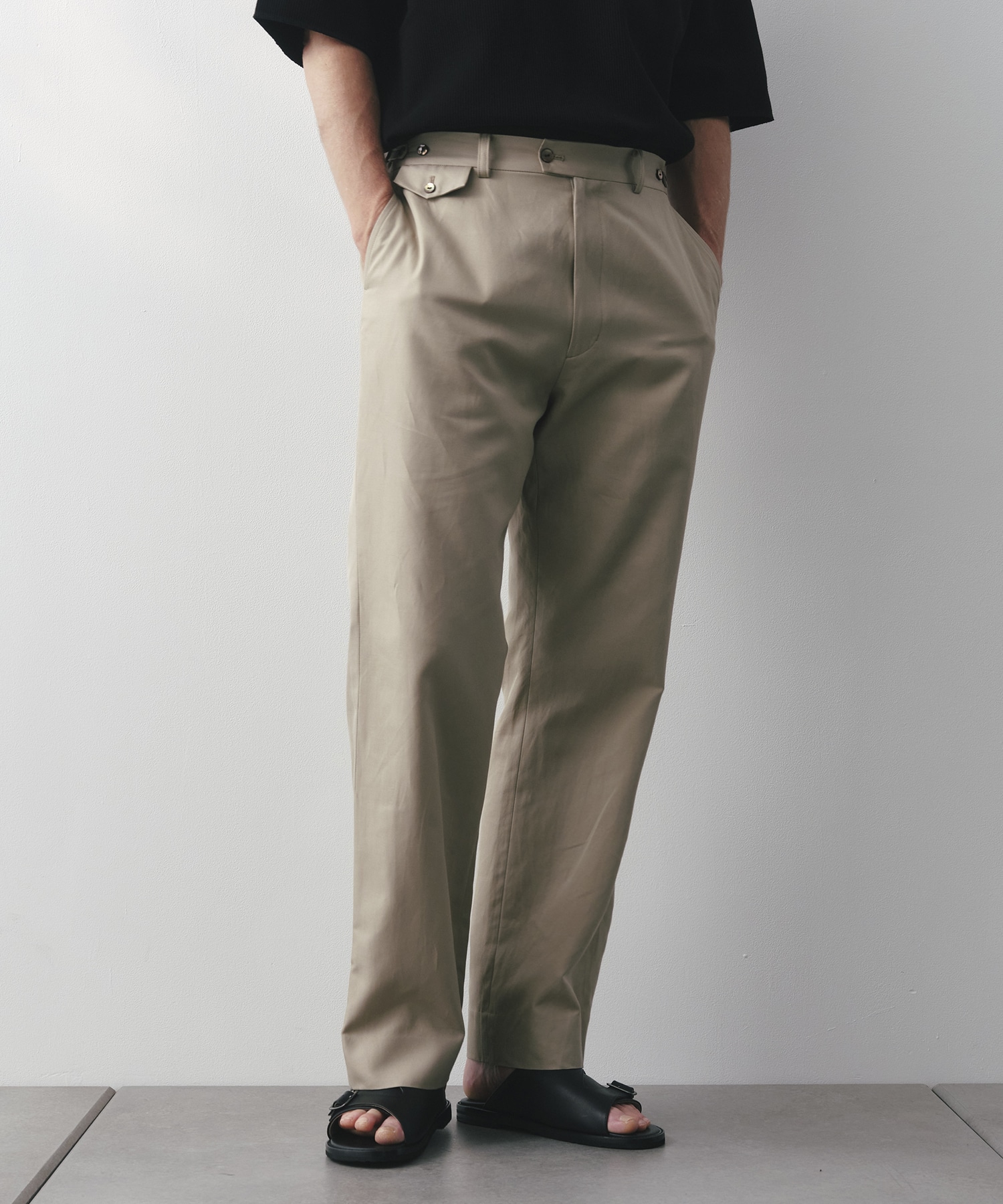 SILK α Chino Trouther