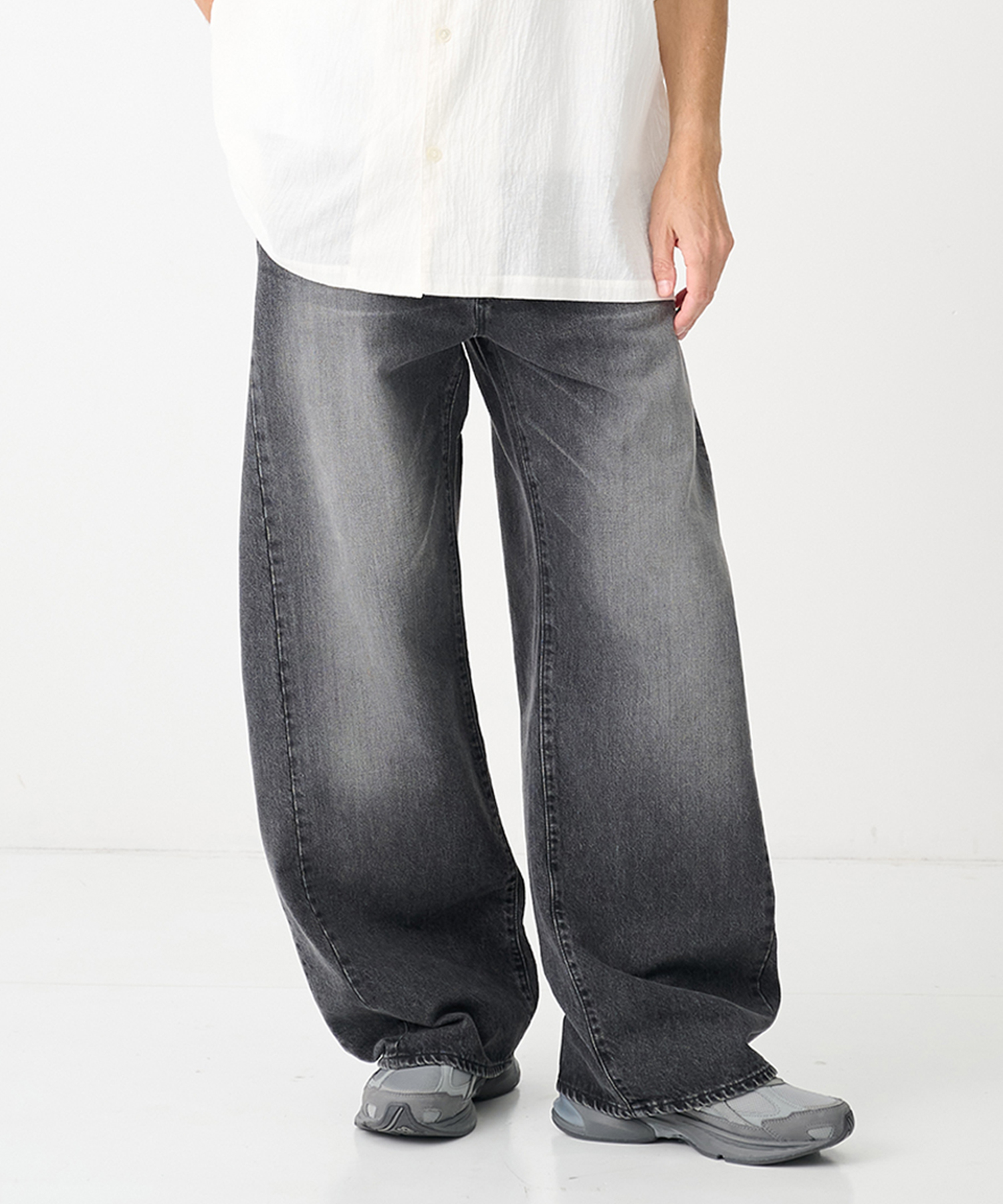 【シュタイン】ST.1563 DEFORMATION WIDE DENIM PANTS