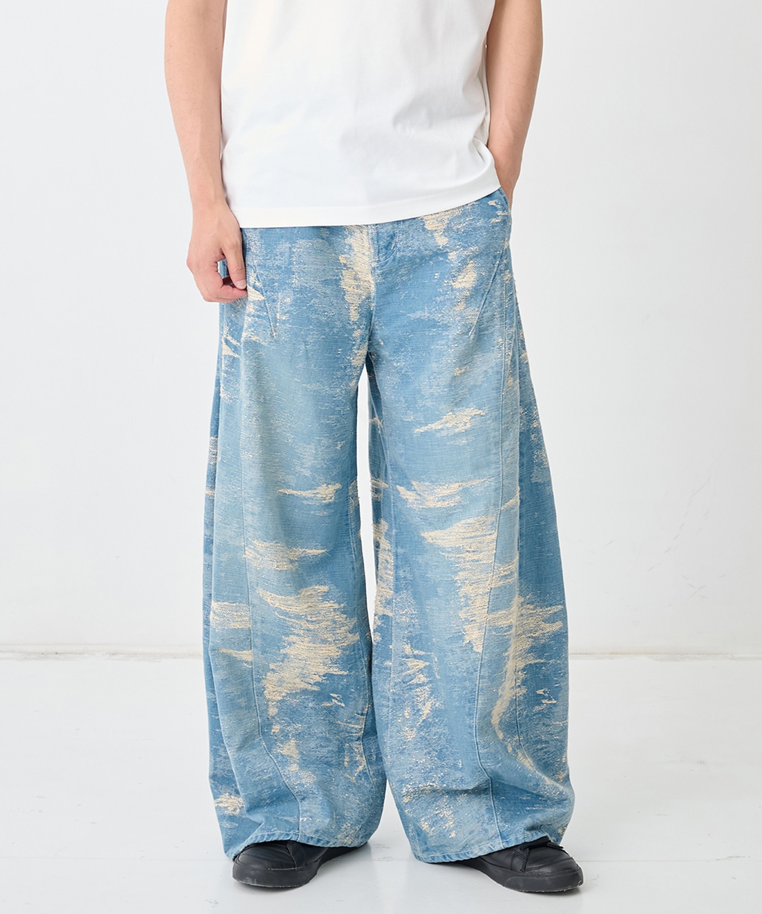 【ターク】TA26AW-PT035 DENIM CURVED PANTS