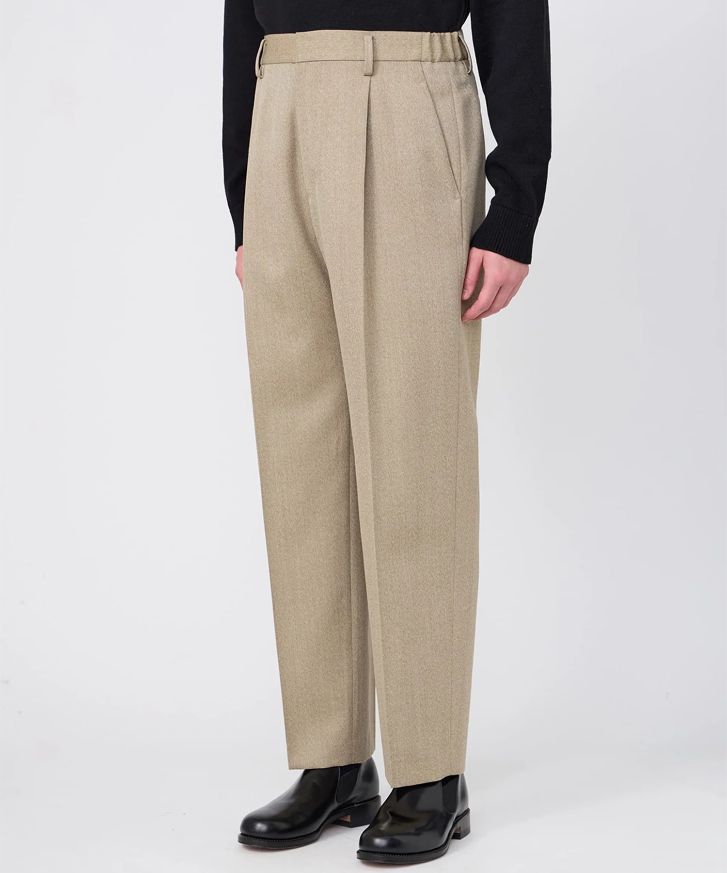 【イレニサ】IH-26FW-P057-NDS ONE-TUCK STRAIGHT TROUSERS