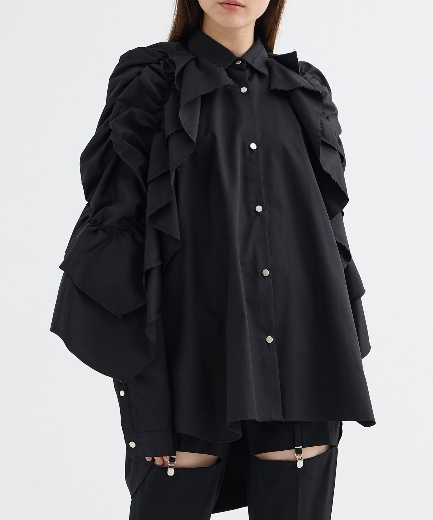 exaggrating shoulder oversized evening blouse