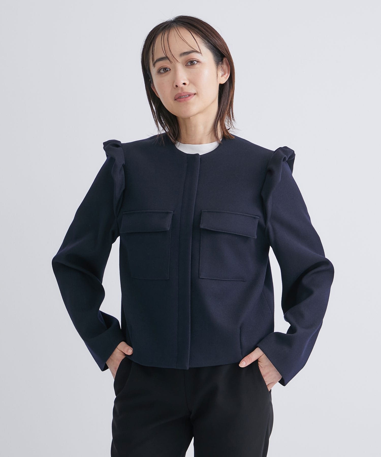 SHOULDER FRILL BLOUSON