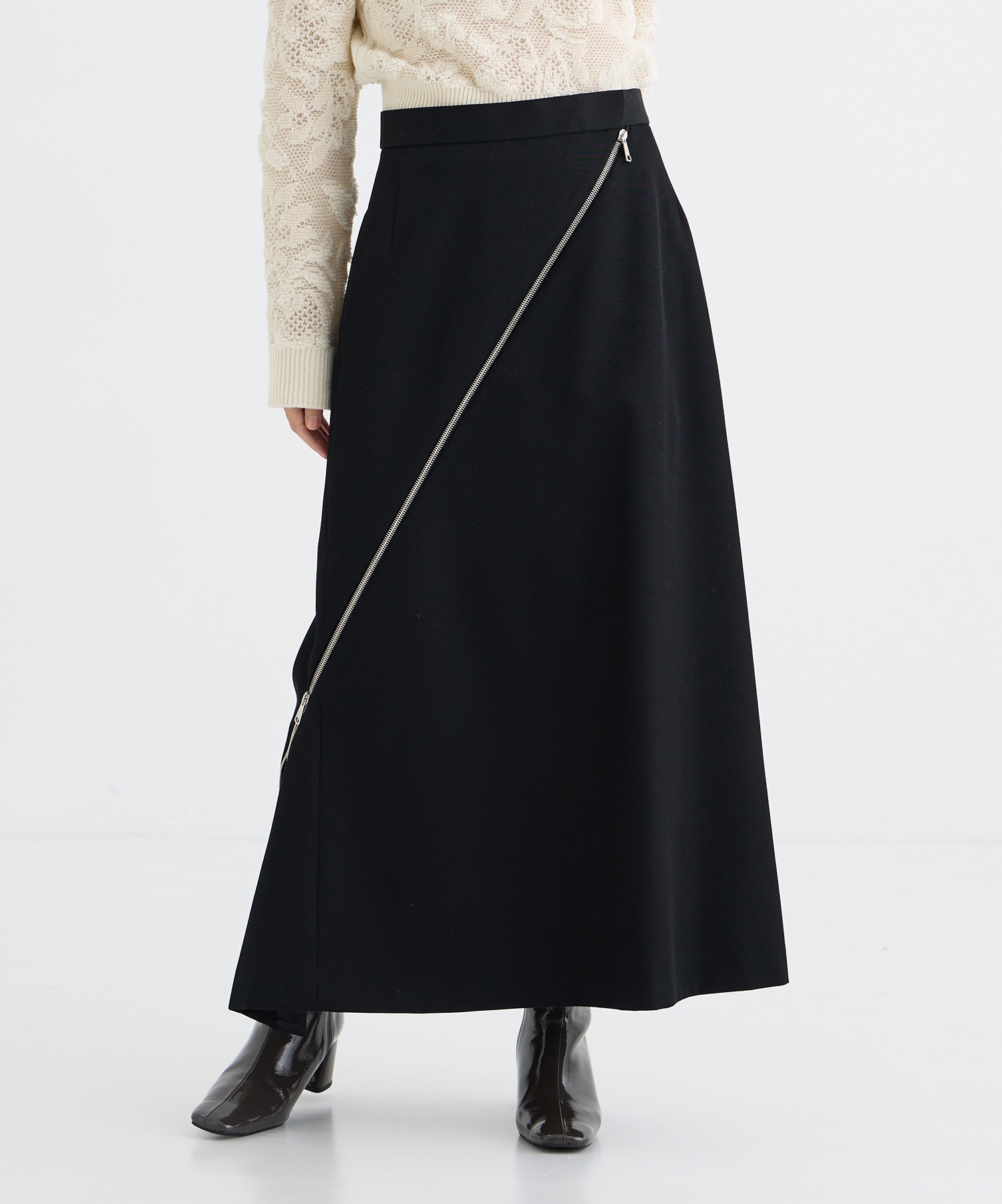 ZIP-DETAIL LONG SKIRT