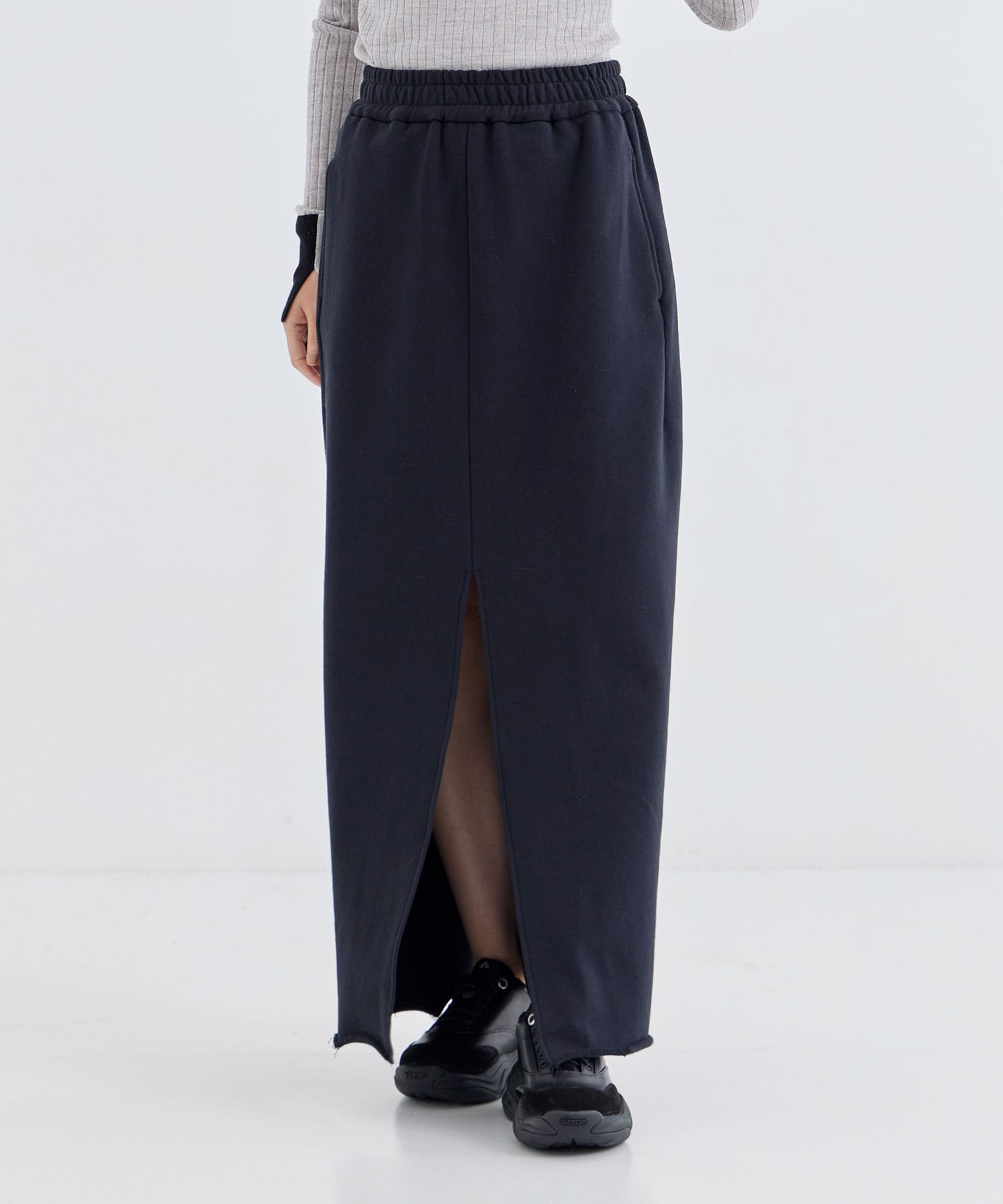 KATHLEEN FRONT SLIT SKIRT