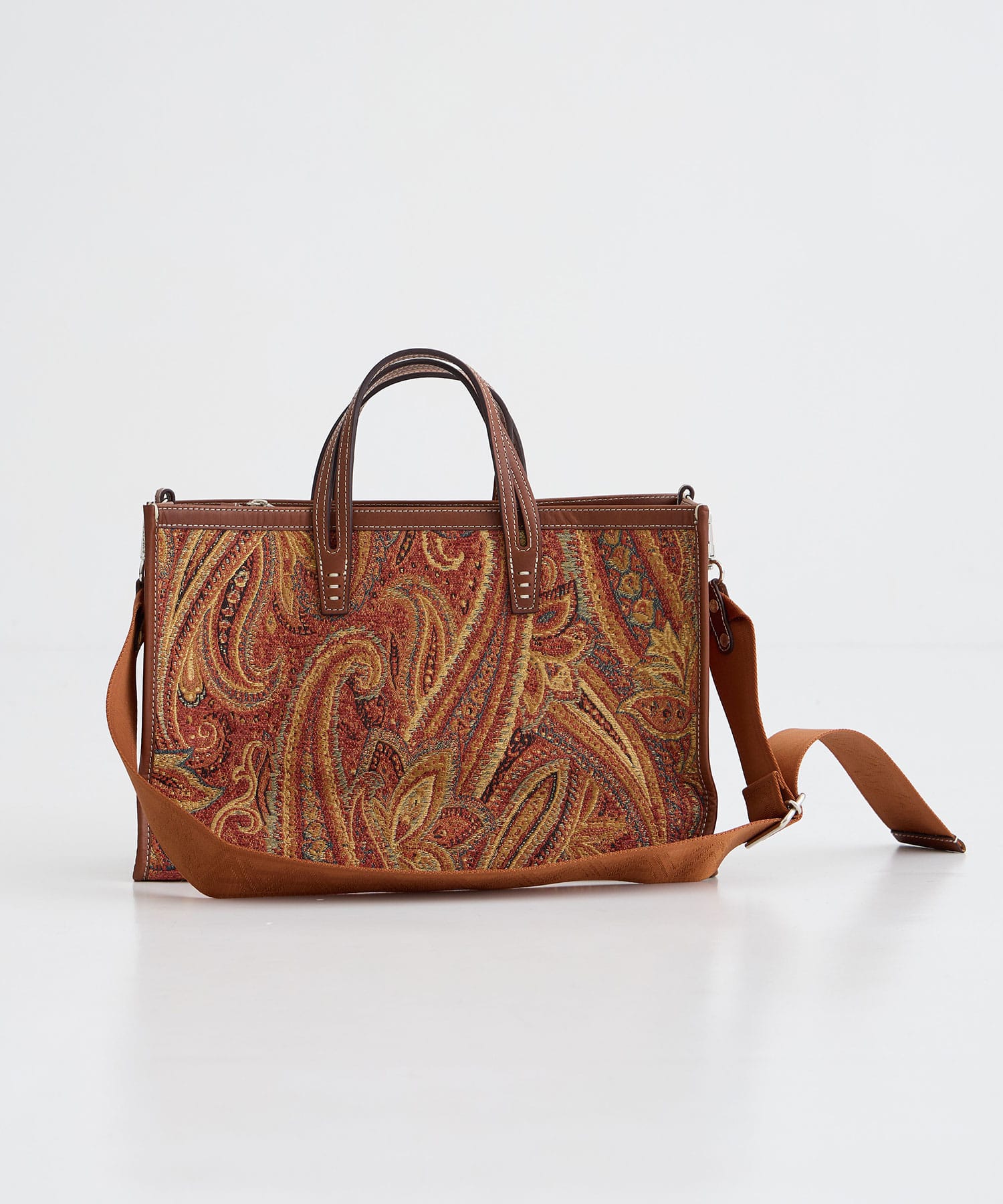 BREAD M ORANGE PAISLEY