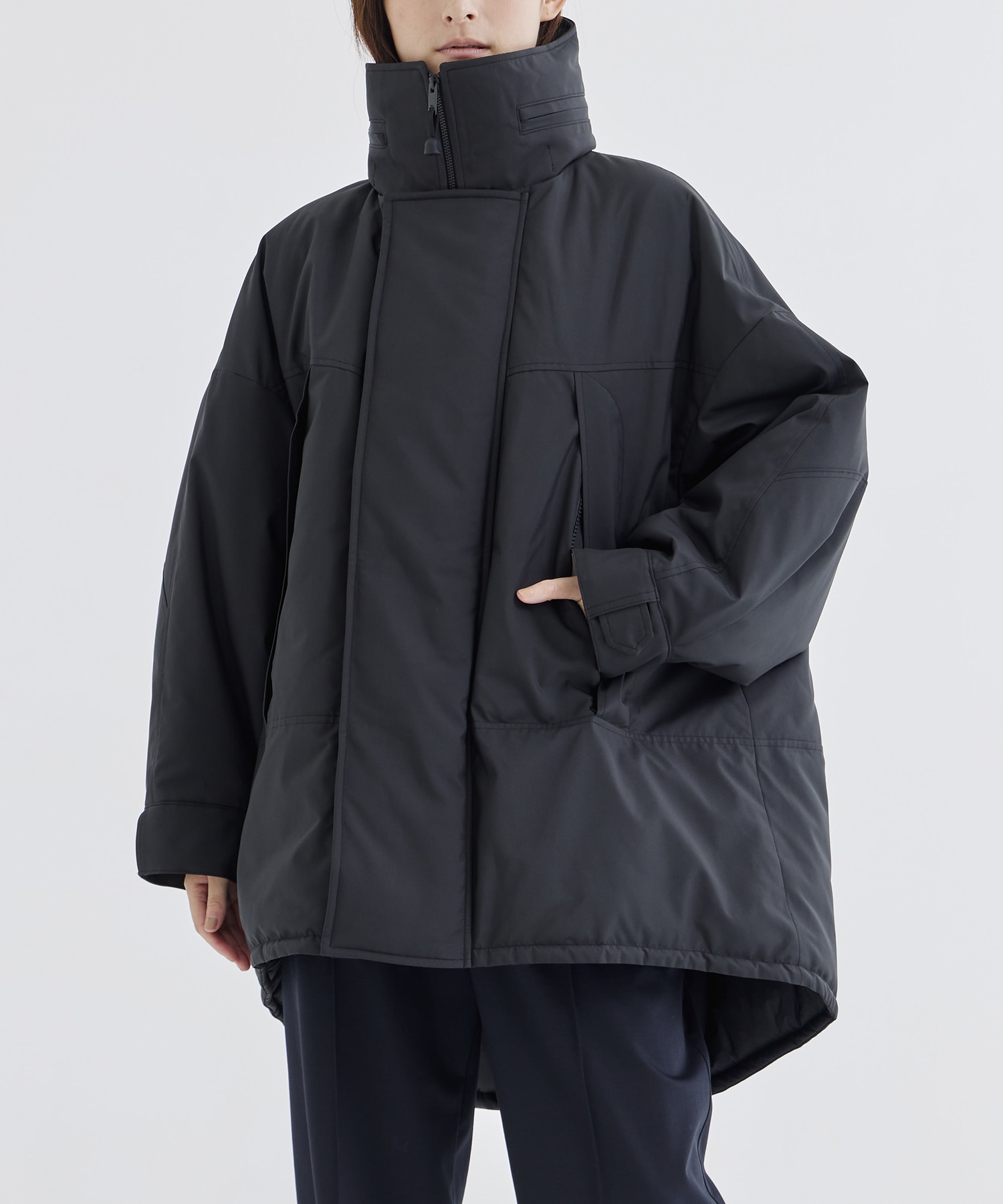 THE MONSTER PARKA SHORT