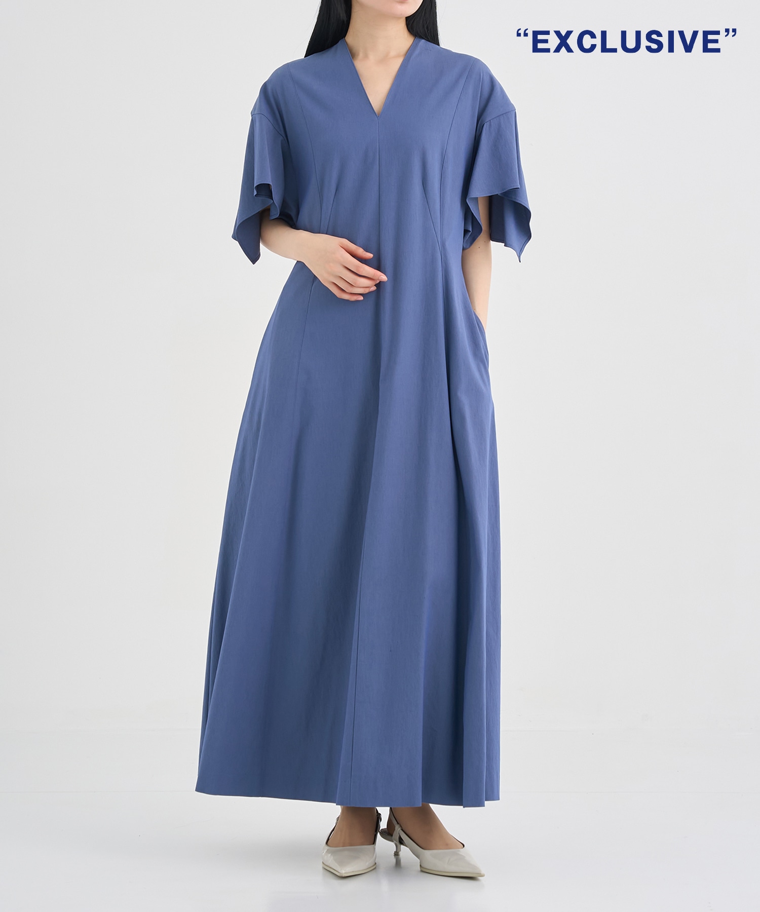 別注 Tamara drape sleeve dress BLU