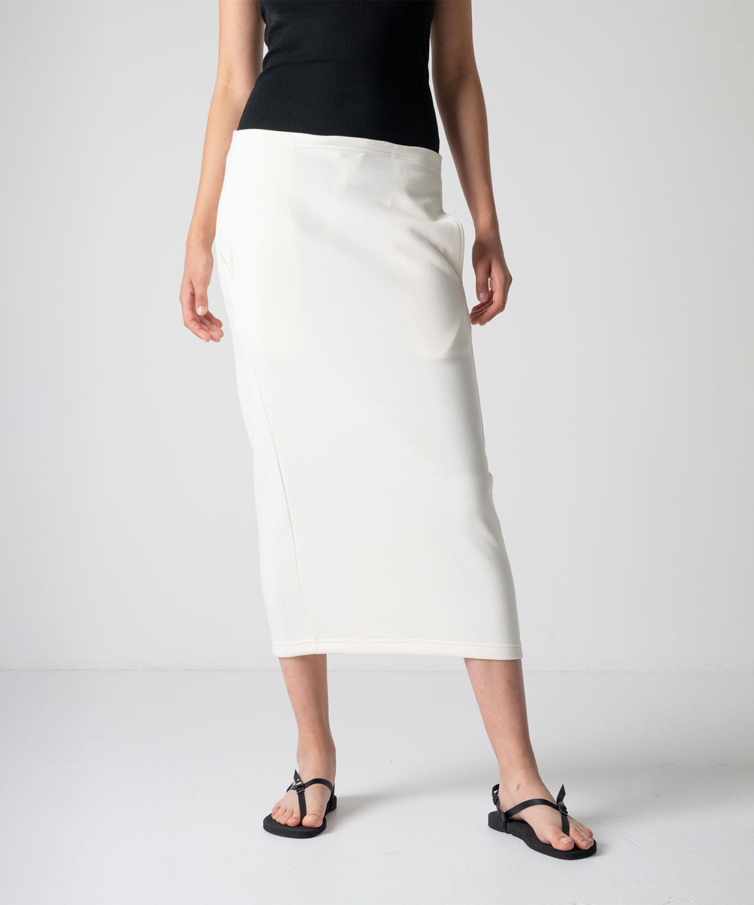 FIA SKIRT
