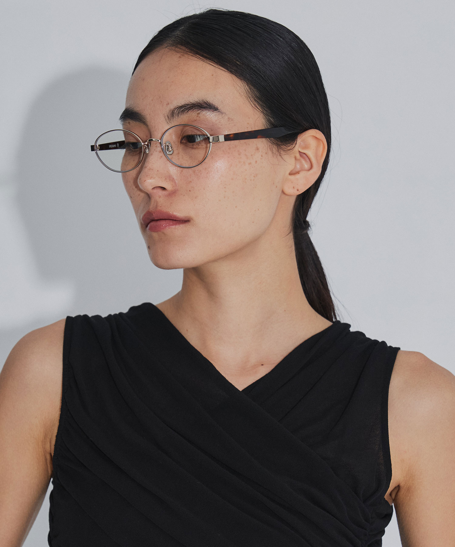 × BLANC METAL OVAL GLASSES