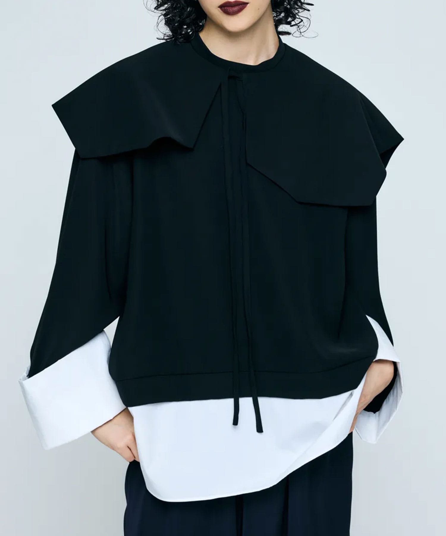 DOUBLE CUFFS BOX PULLOVER