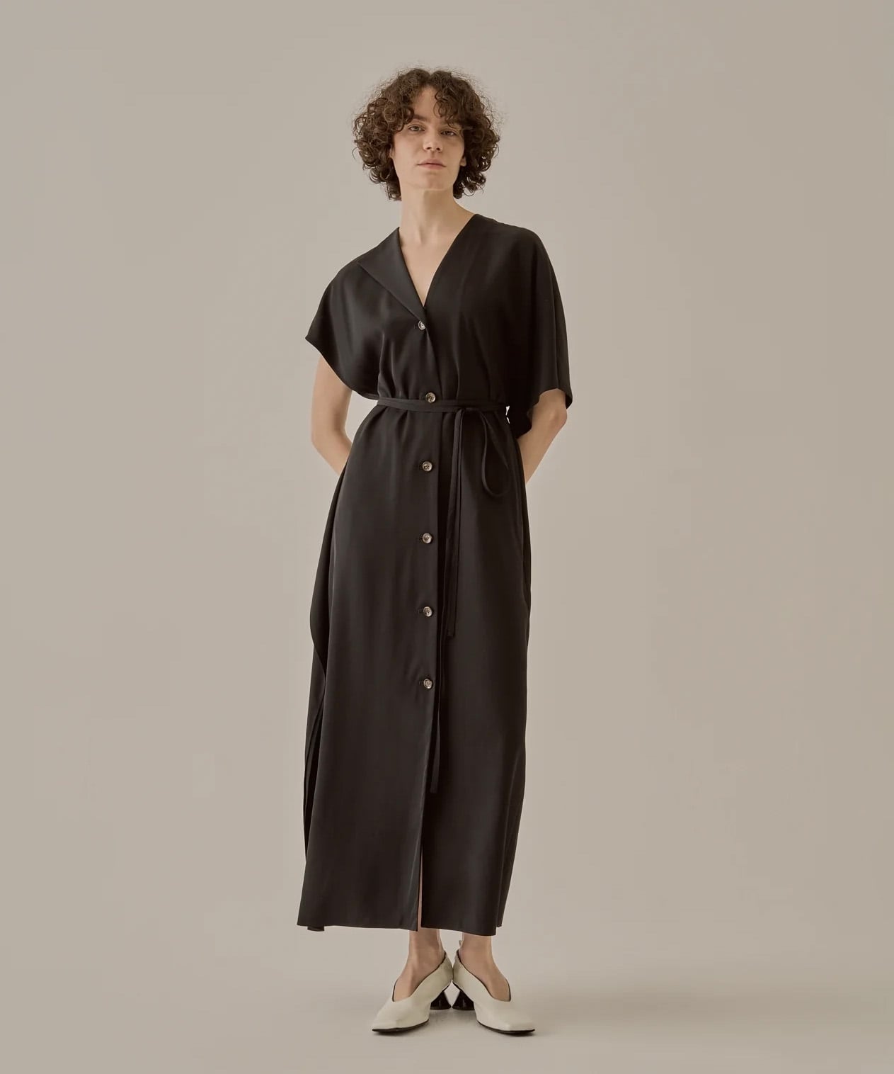 Ana asymmetry dress BK