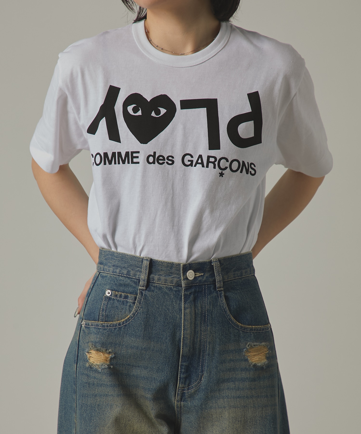 AX-T068-051T-SHIRT LOGO PRINT PLAY LOGO