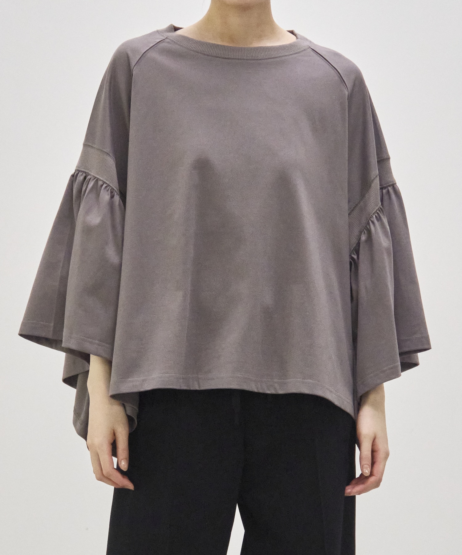 LAURA GATHERED SLV TOP