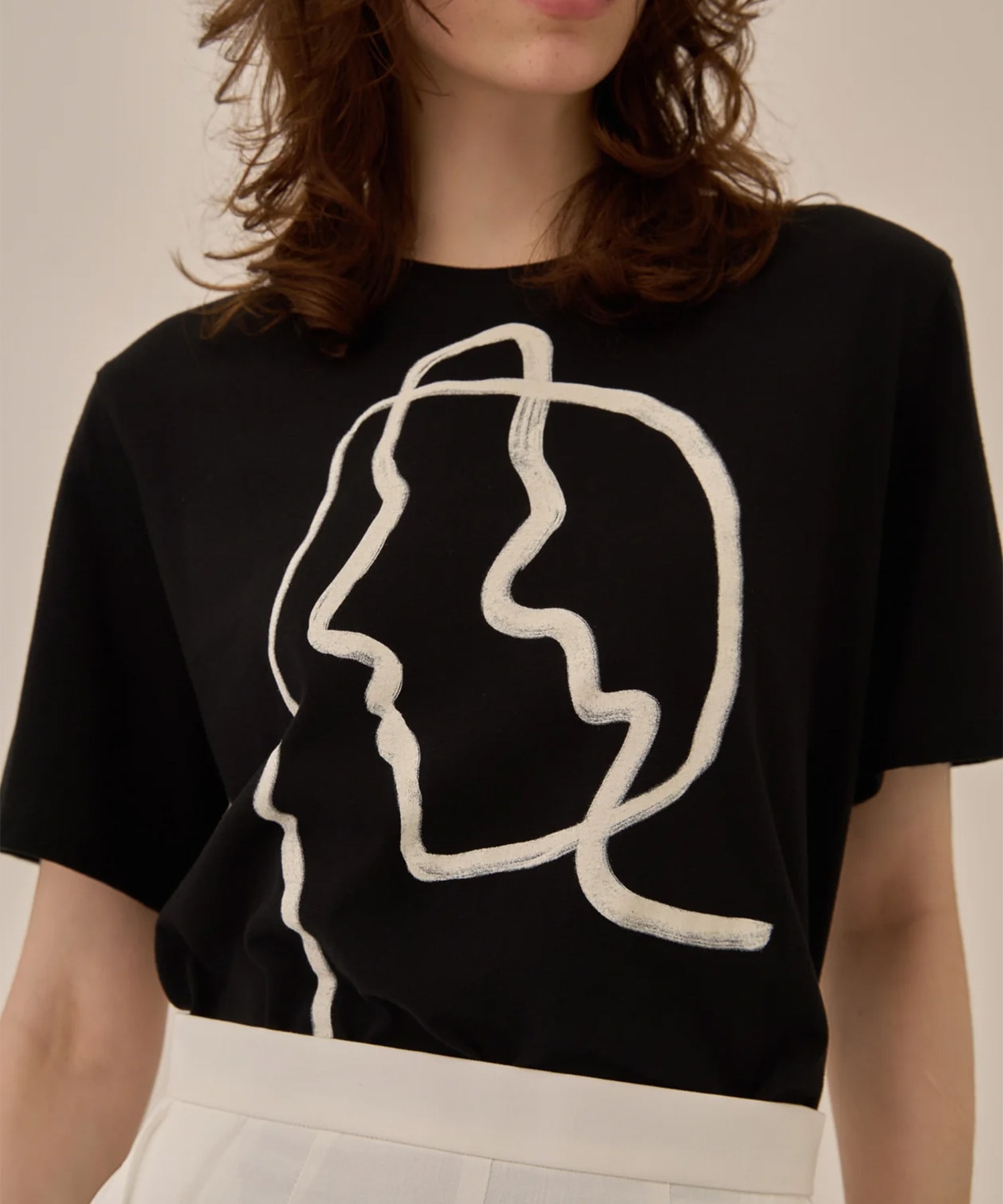 Line portrait T-shirt