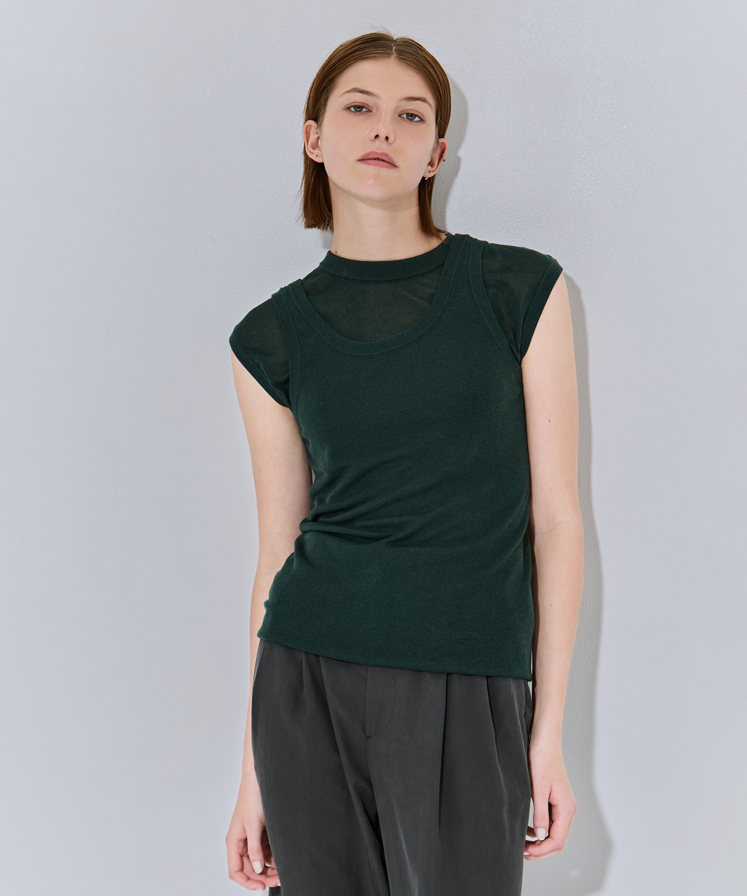 SILK BLENDED CIRCULAR RIB FIT LAYERED TANK TOP