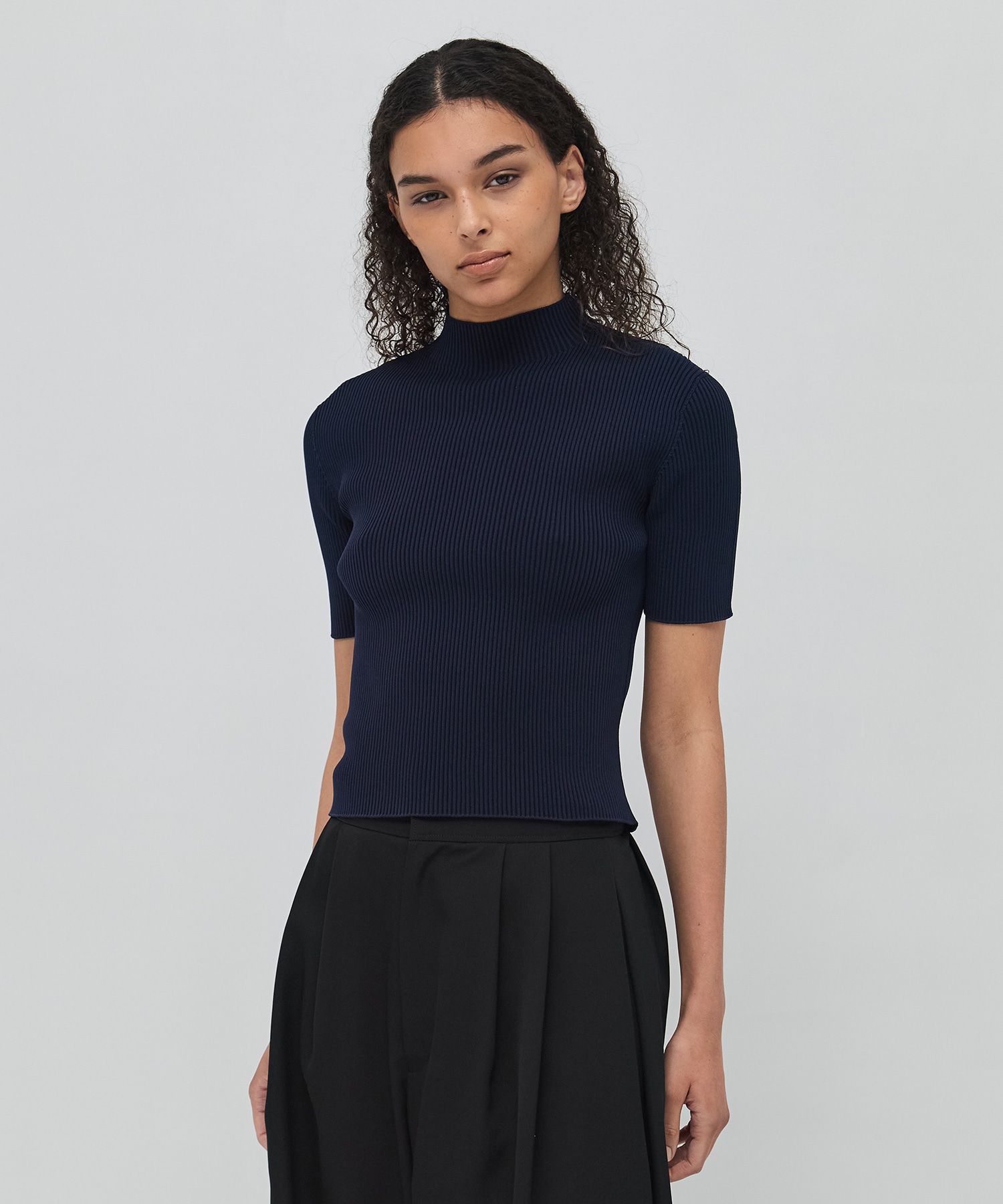 PORTRAIT SHORT SLEEVE TOP