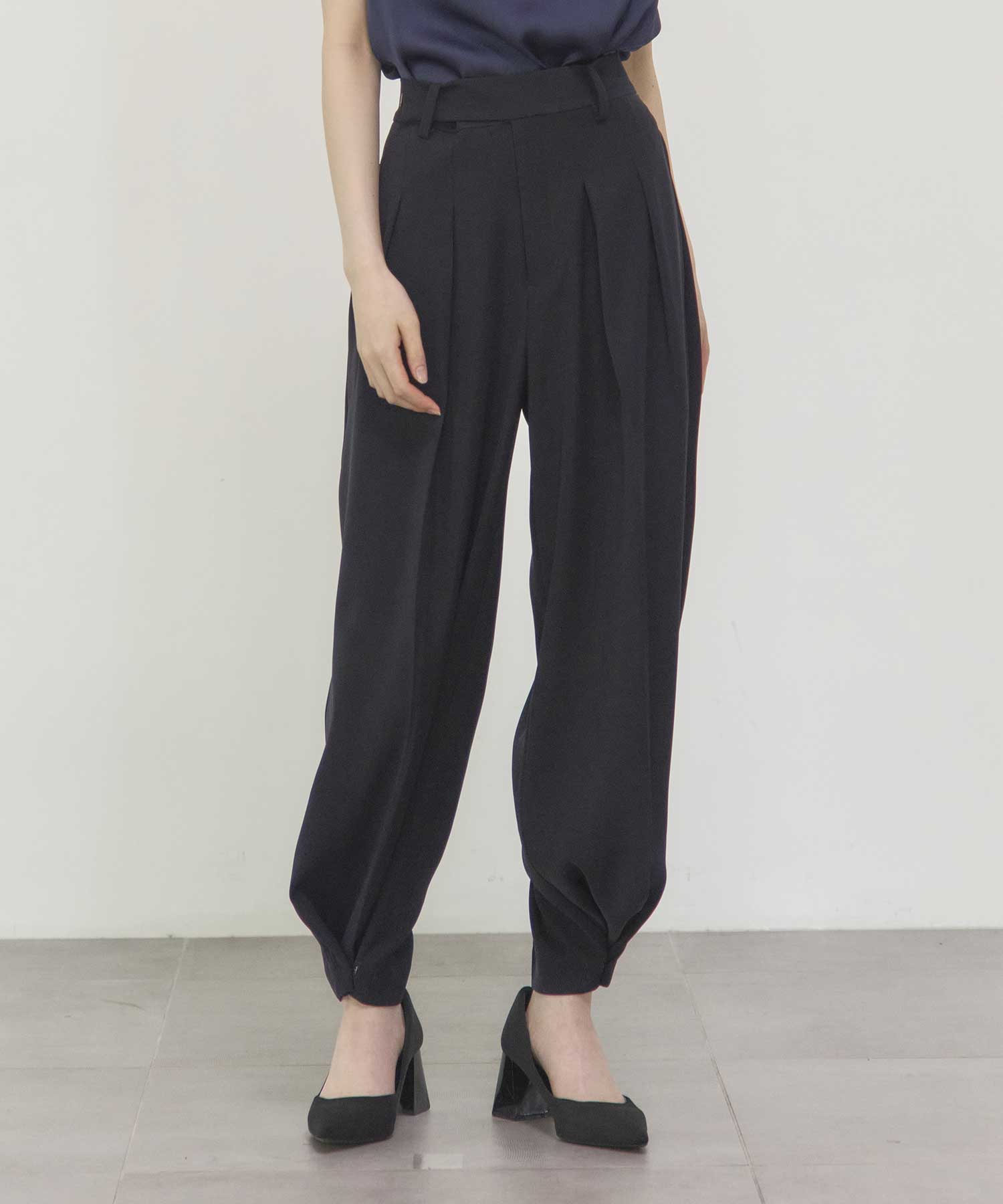 2way Tuck Pants