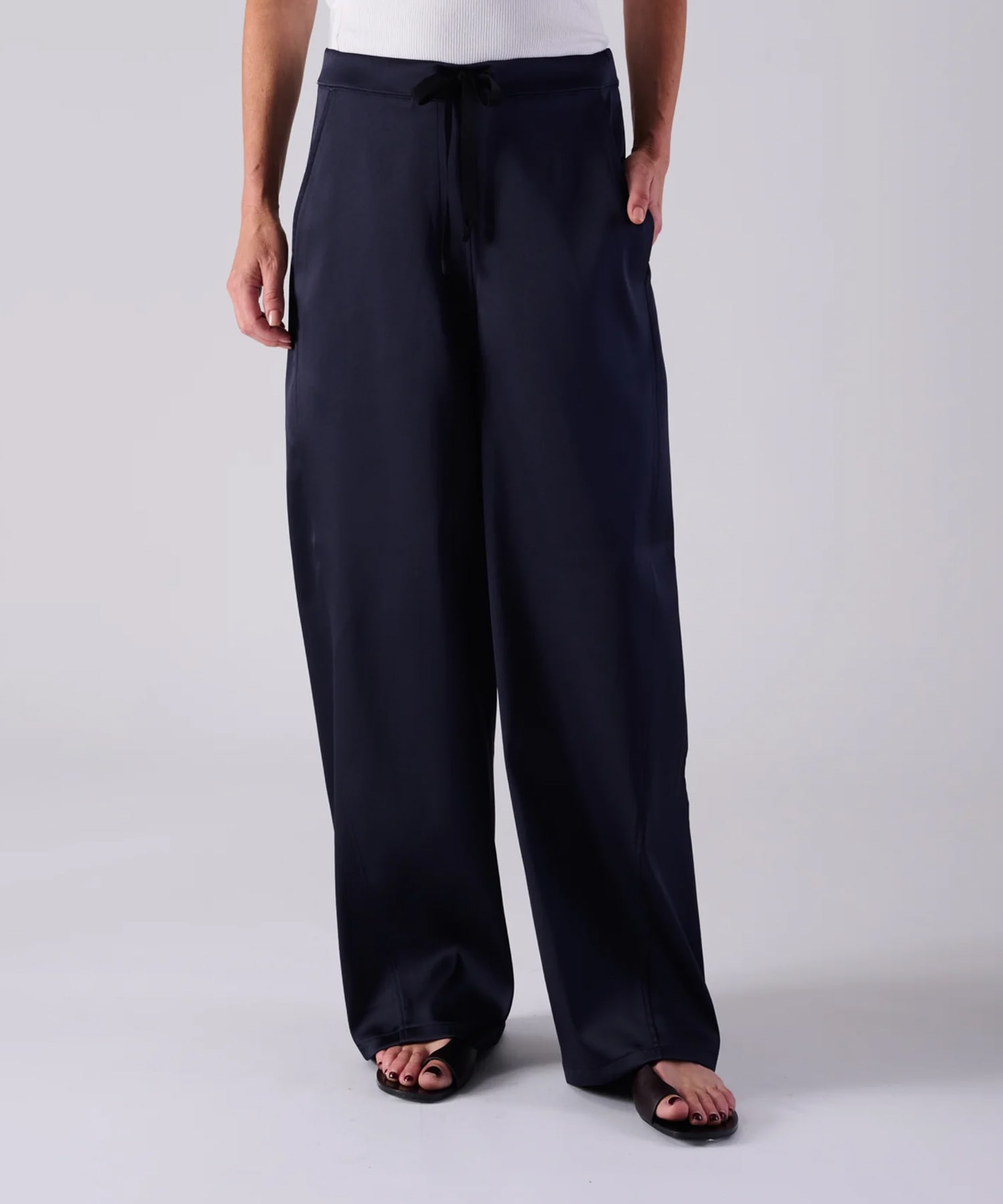 MERCY BARREL TROUSERS