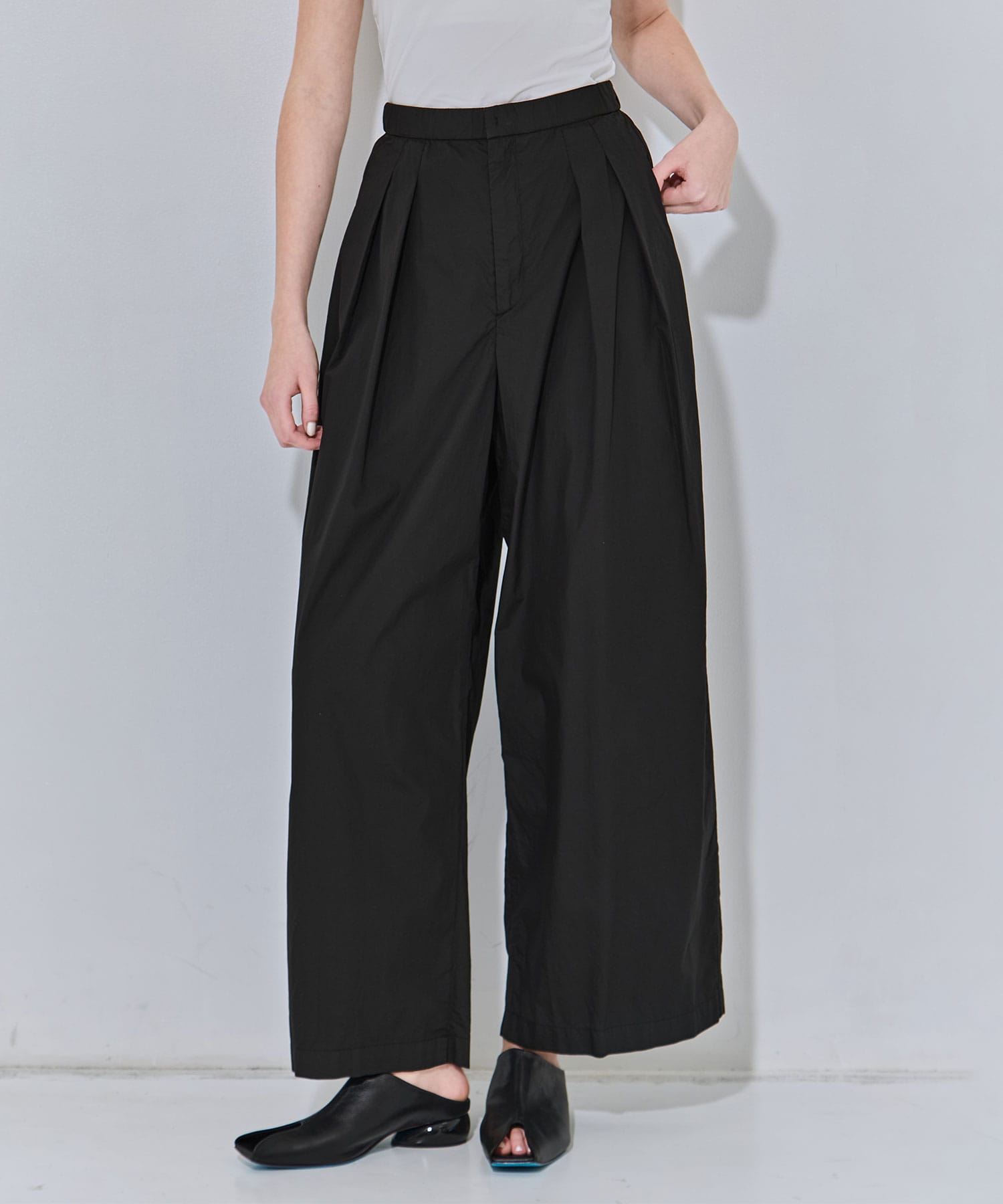 NATURAL DYED COTTON LAWN TWO TUCKED PANTS
