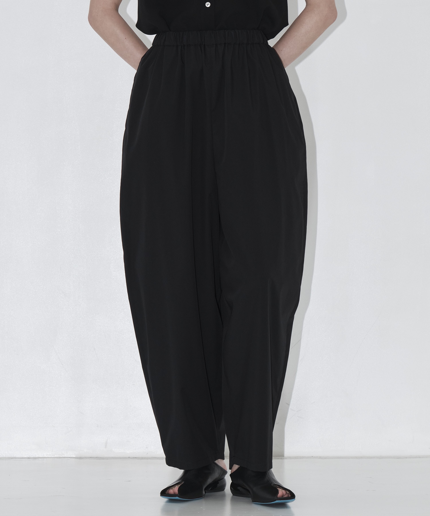 gather balloon cocoon trousers