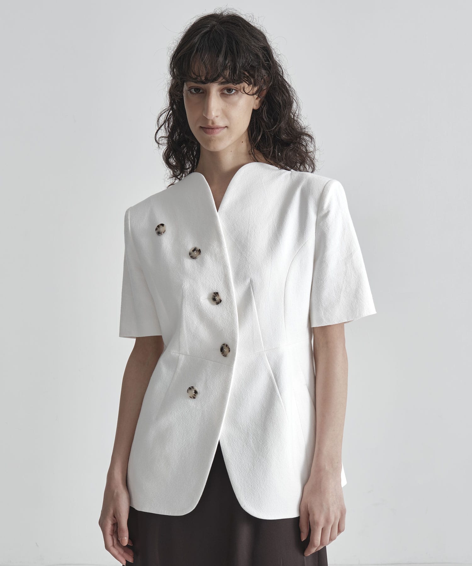 Sesilia half sleeve jacket