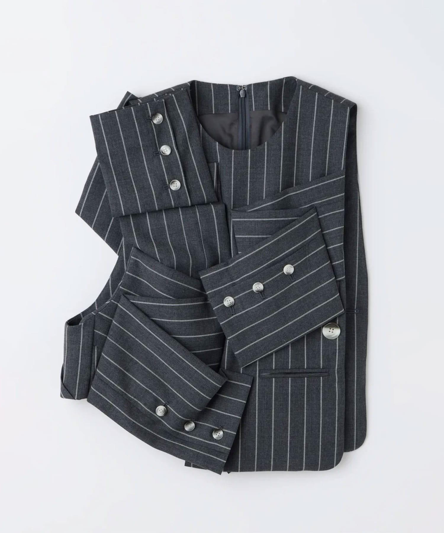 SUIT-SLEEVES VEST
