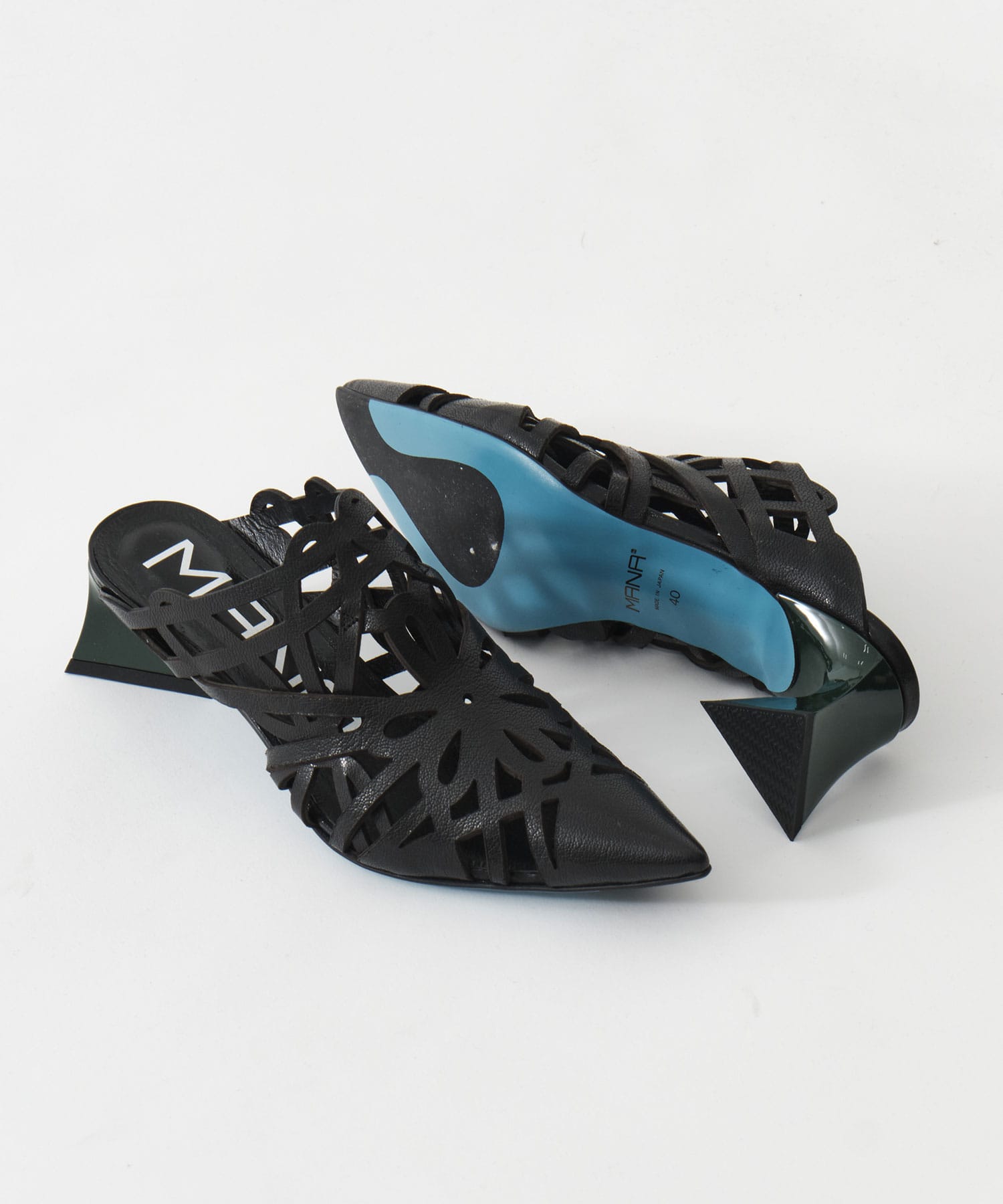 laser cutting sandal