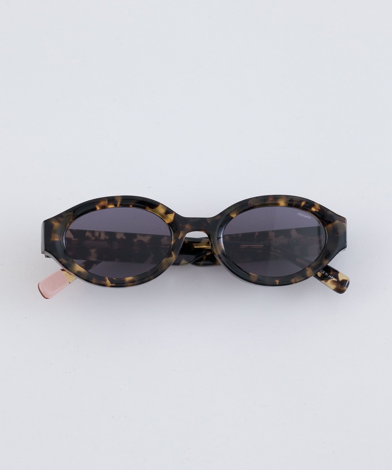 × BLANC OVAL TELEVISION-CUT SUNGLASSES