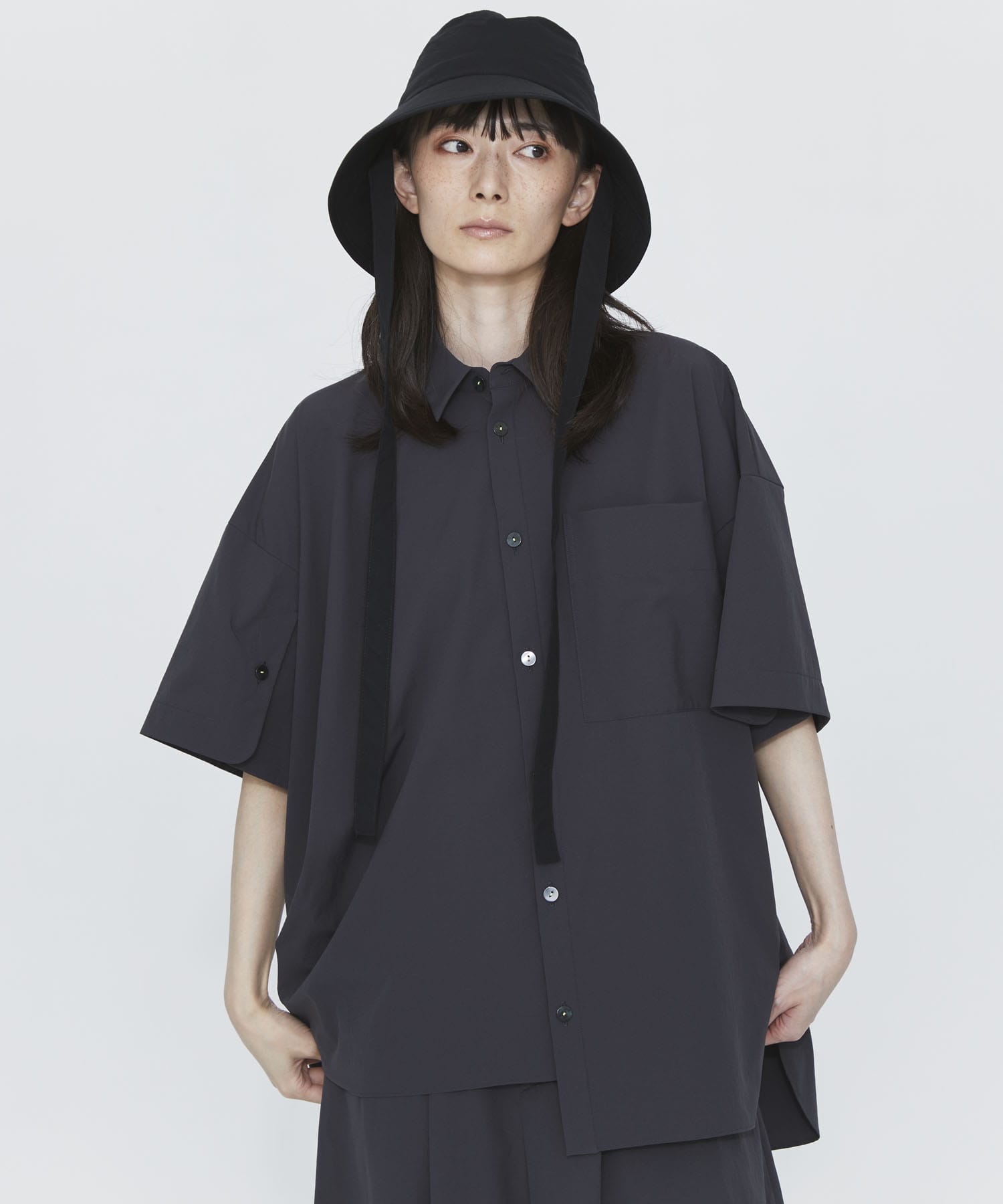 asymmetry shirt