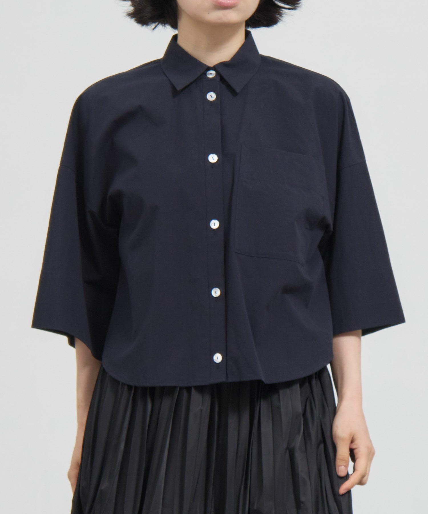 back-volume shirt