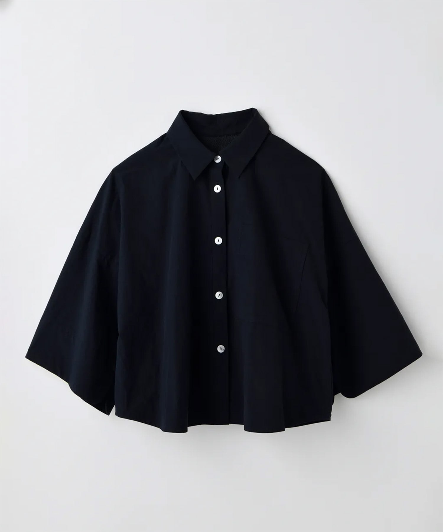 back-volume shirt