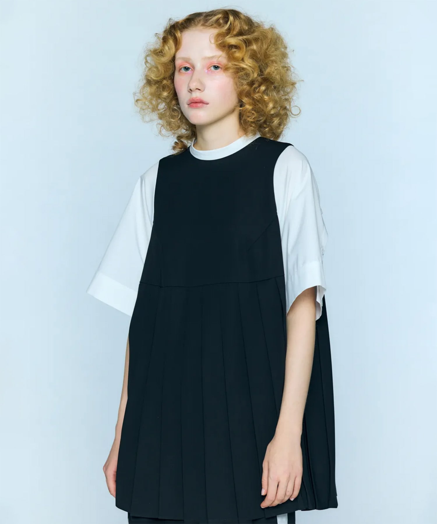 PLEATS PULLOVER