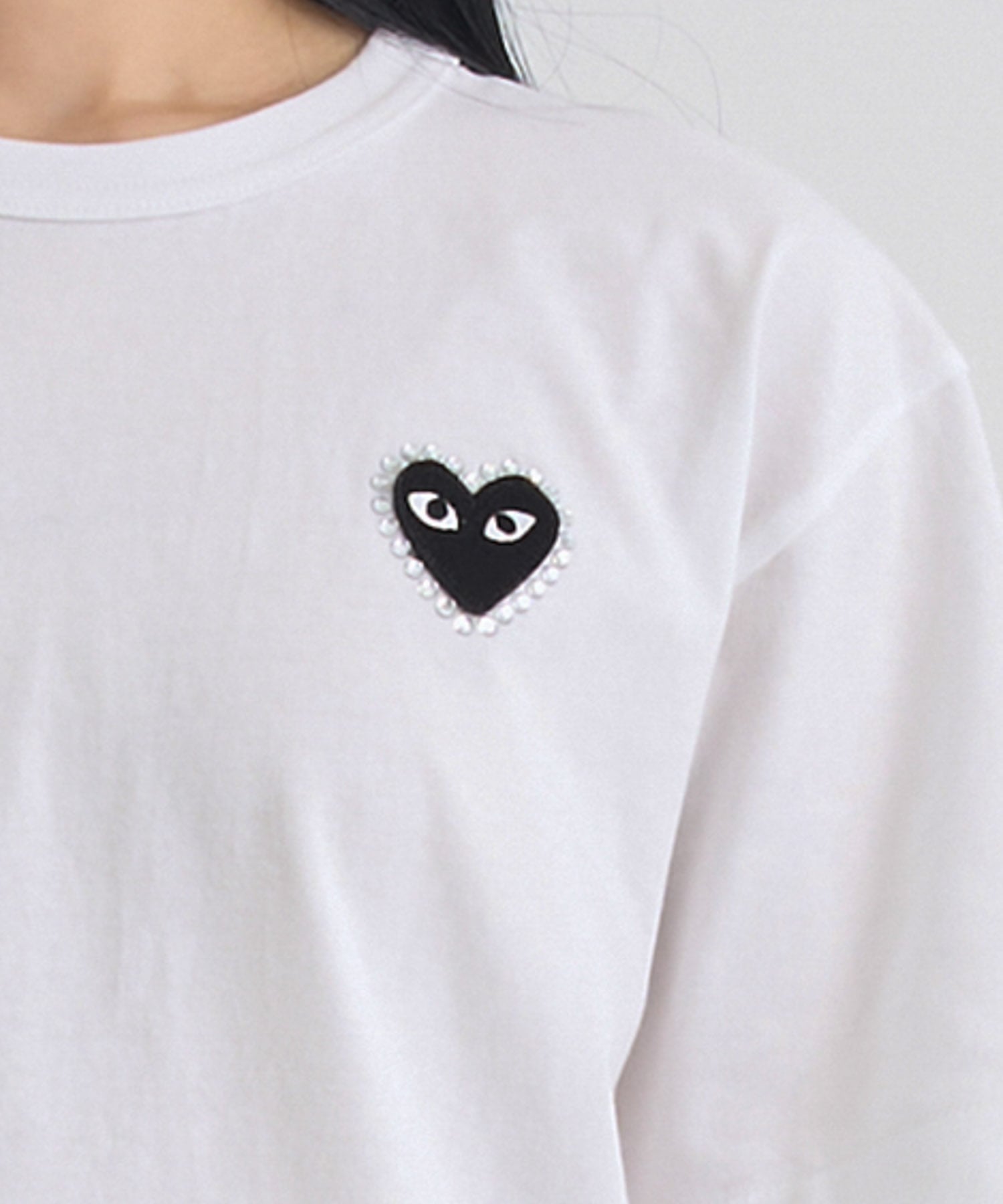 T-SHIRT RHINESTONE EMBLEM RHINESTONE HEART