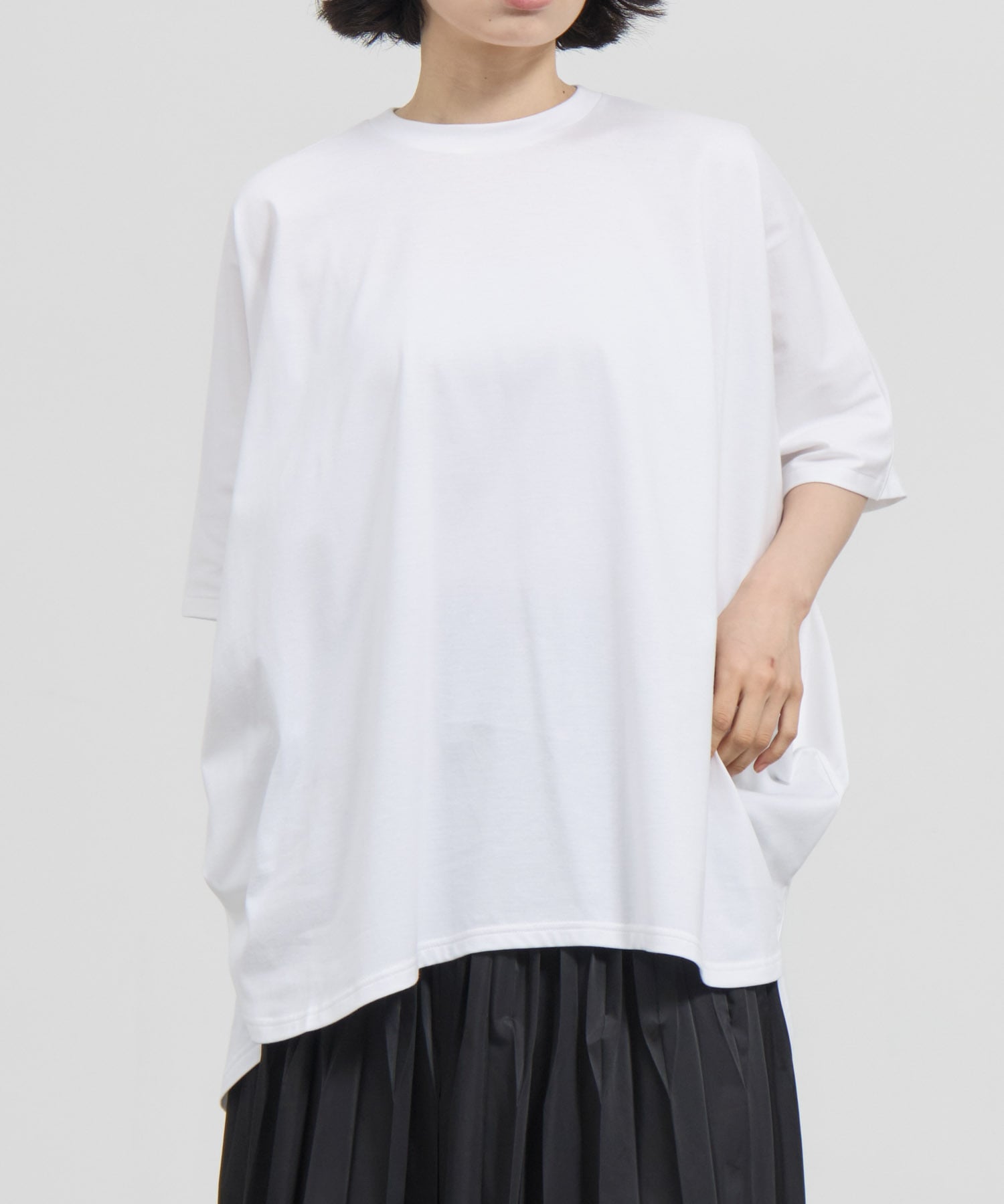 HALF-SLEEVES HEXAGON T-SHIRT