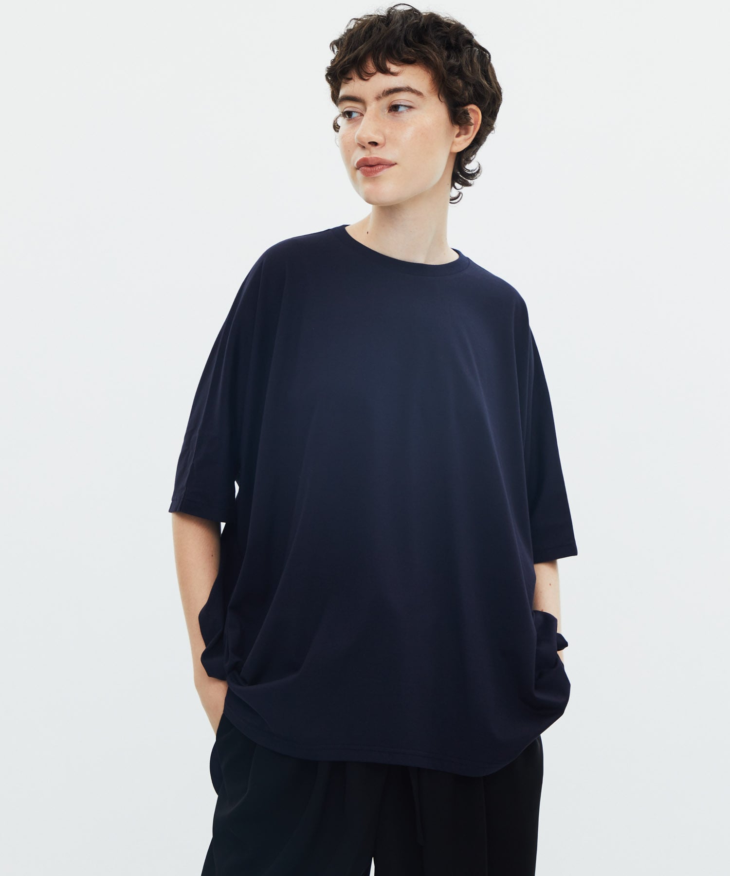 HALF-SLEEVES HEXAGON T-SHIRT