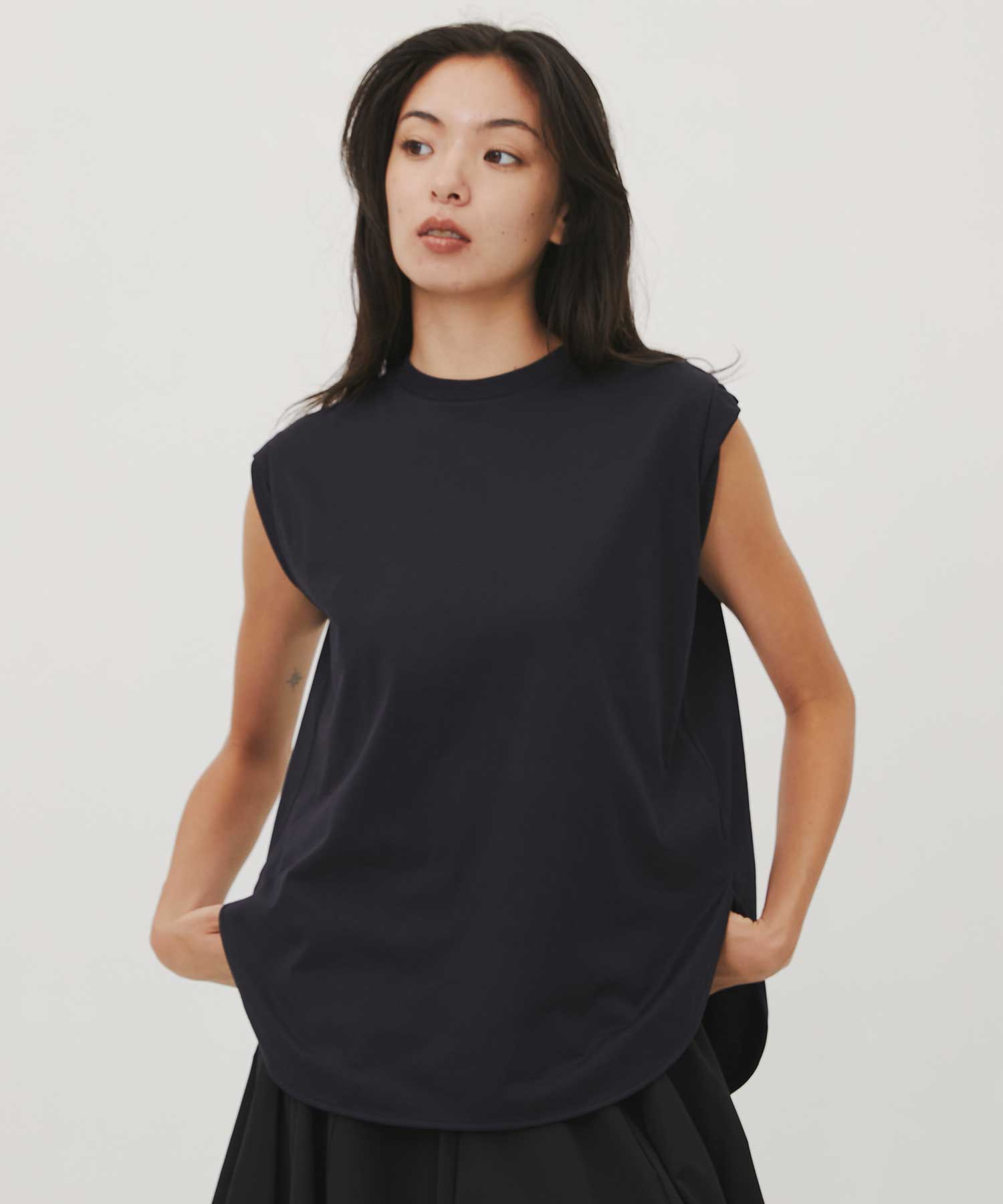 round-hem tank top