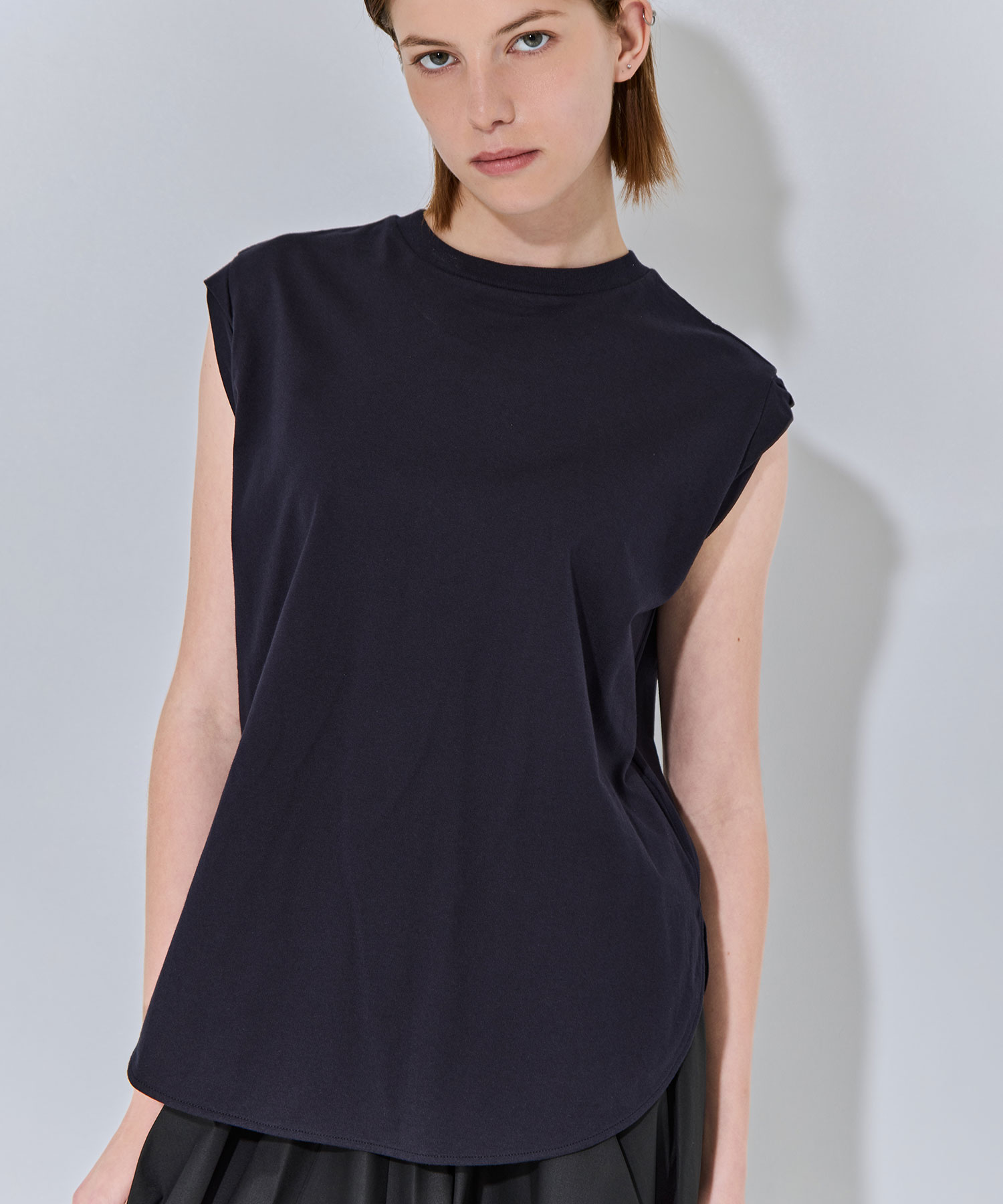 round-hem tank top