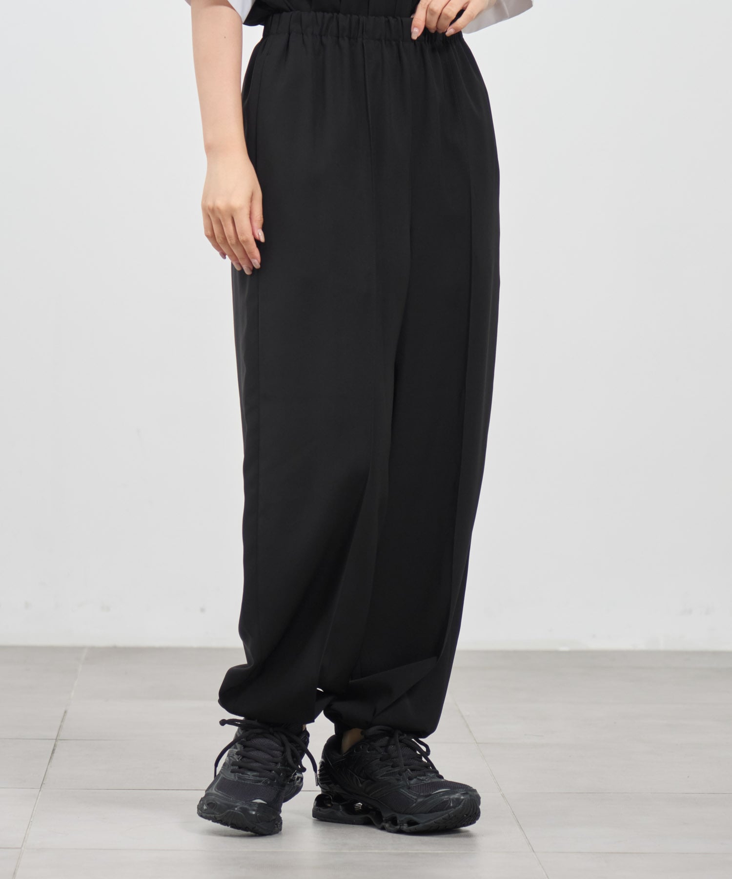 JOGGER PANTS