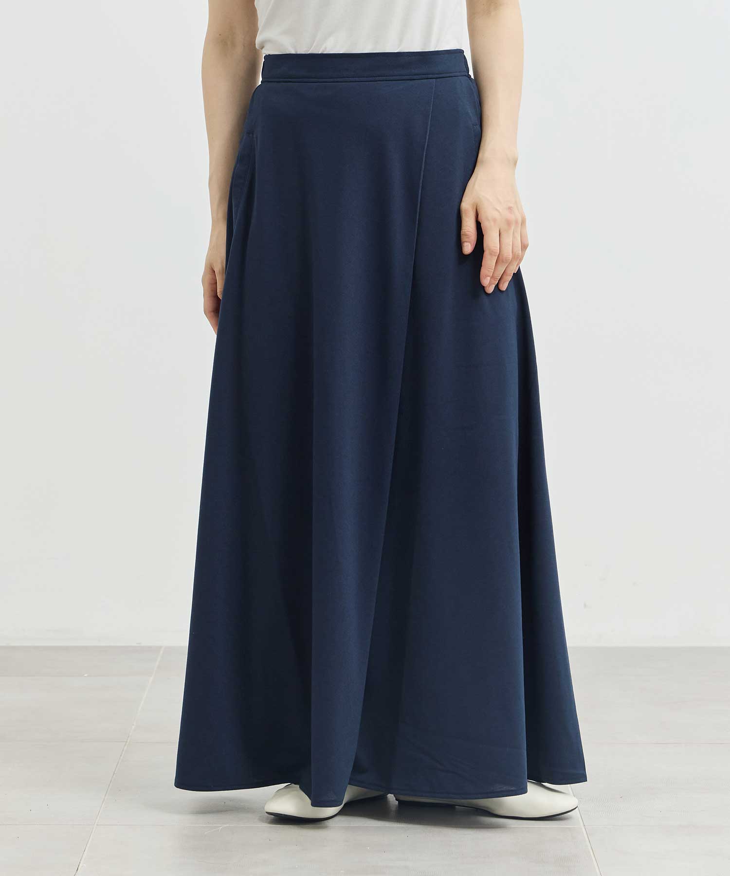 EX.HALO SEMI-FLARE SKIRT