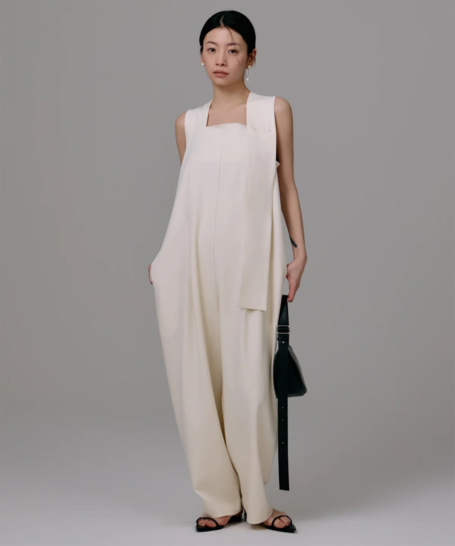 shoulder tie jump suit