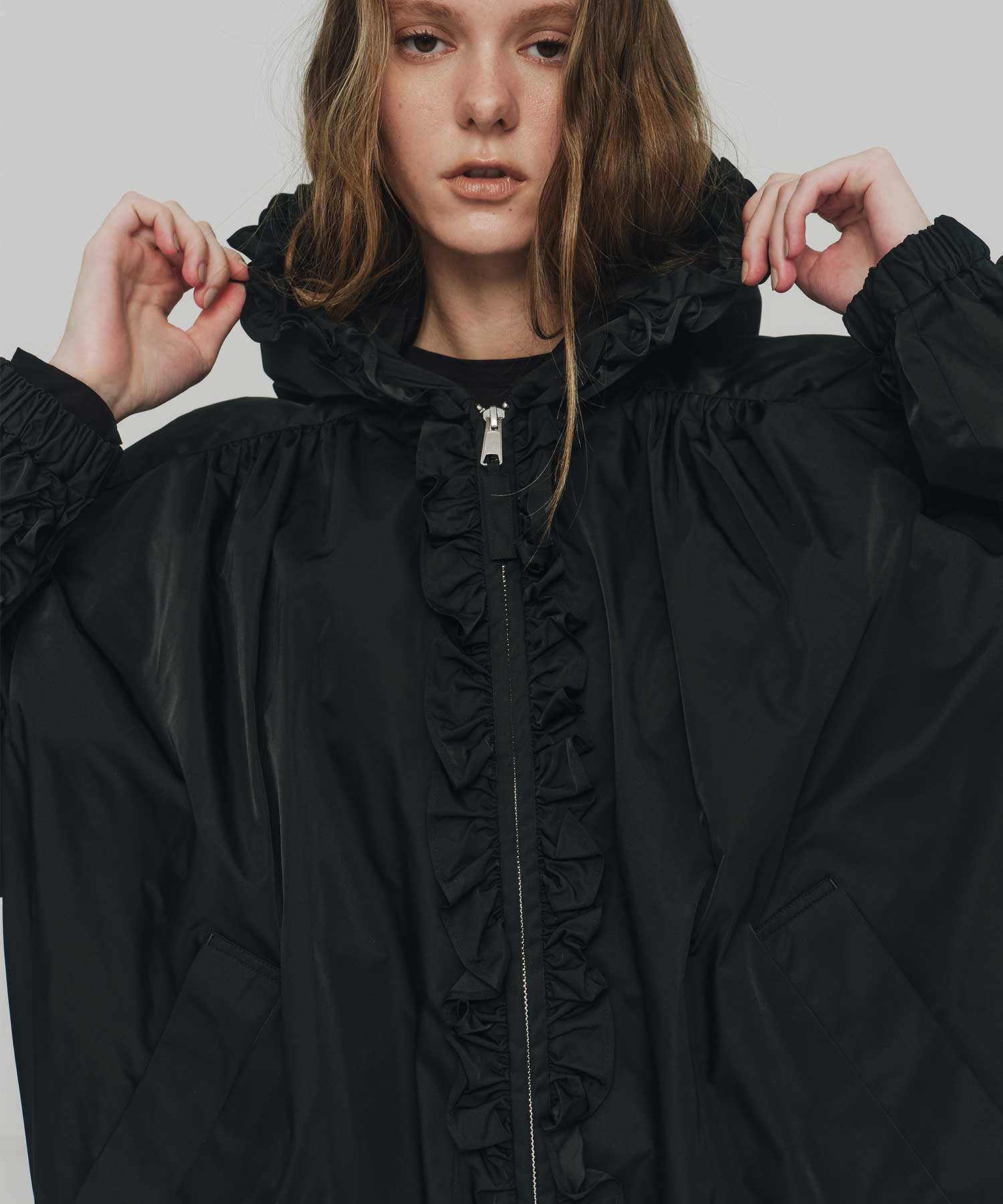 FRILL BLOUSON