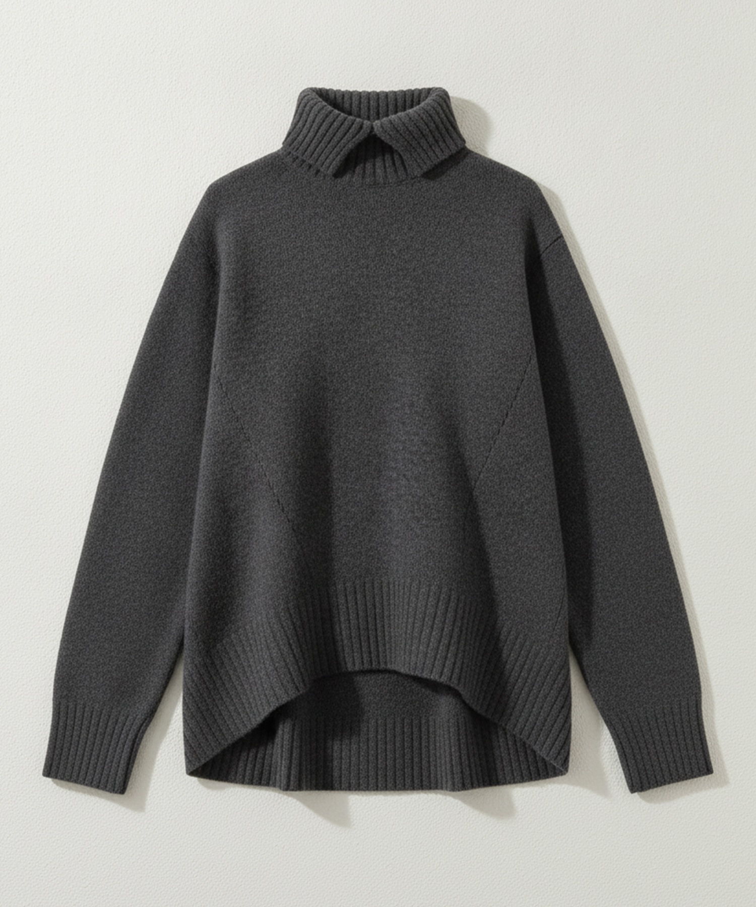 OVERSIZE TURTLENECK KNIT