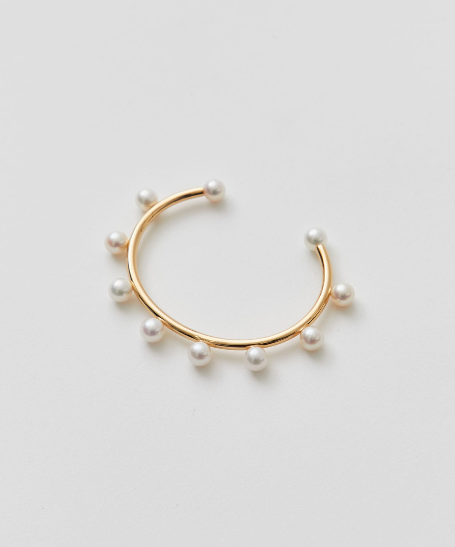 Dot Pearl Bangle