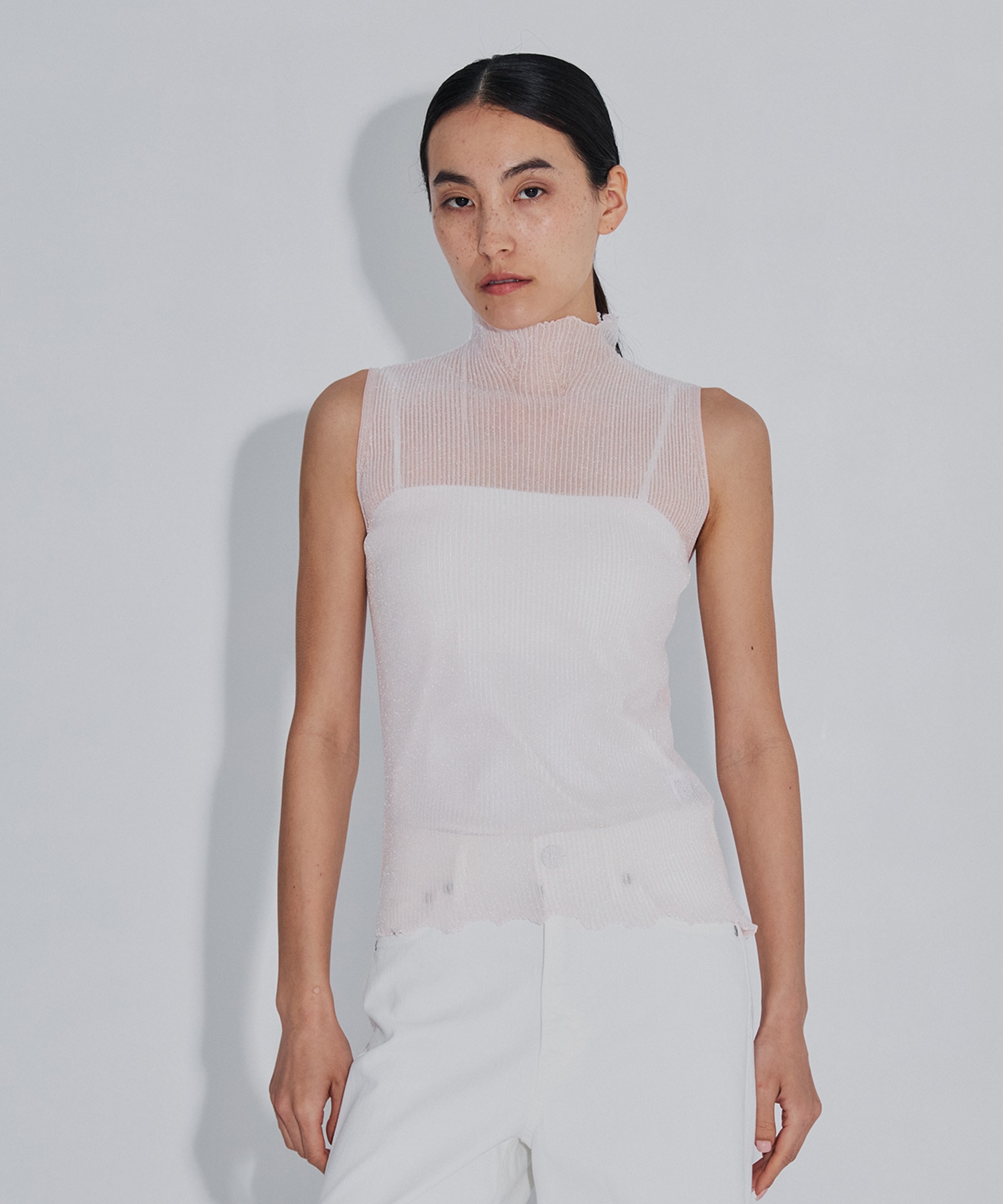 HYPHA LUCENT GLITTER SLEEVELESS TOP