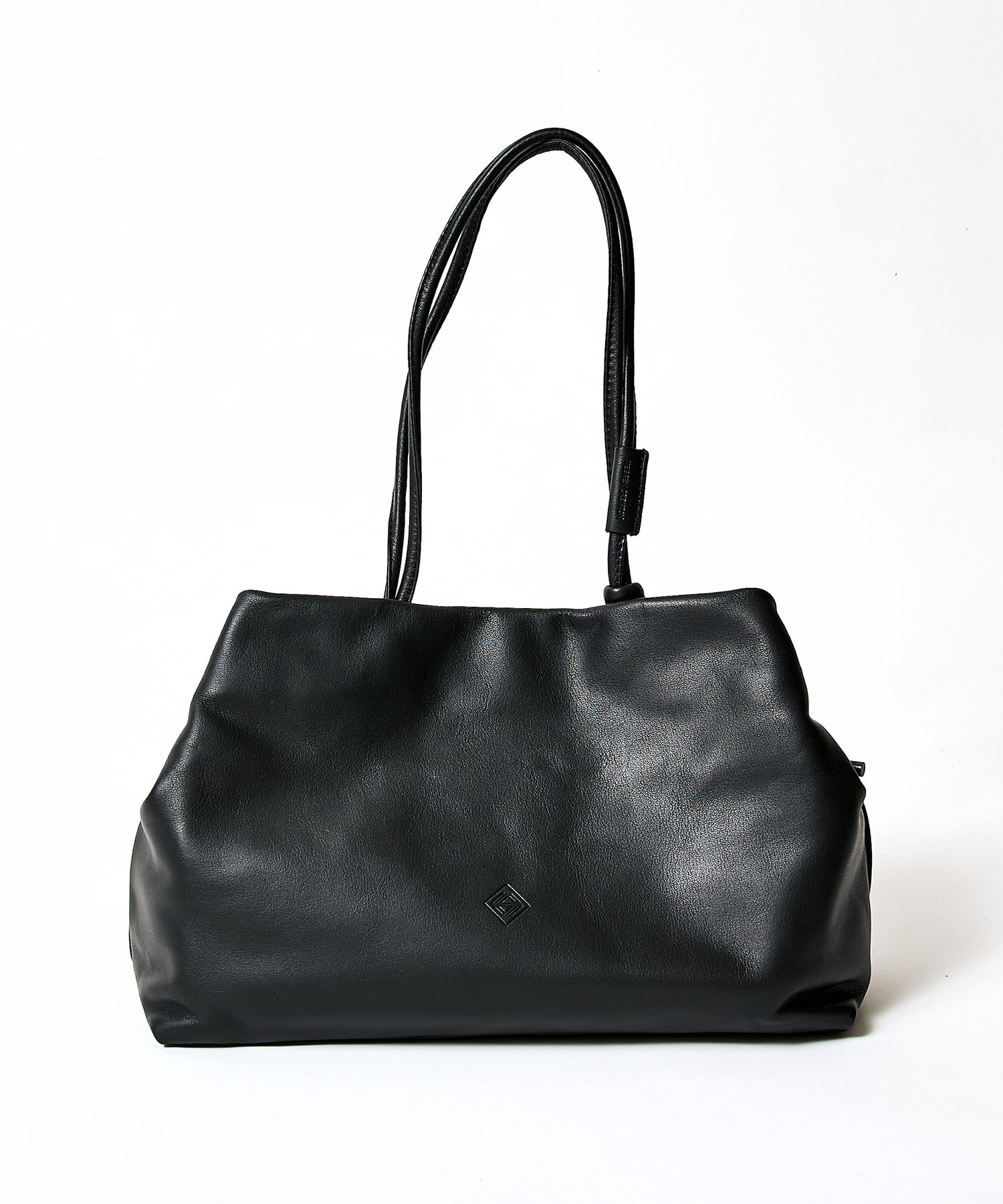 BASIC POUCH LITE M