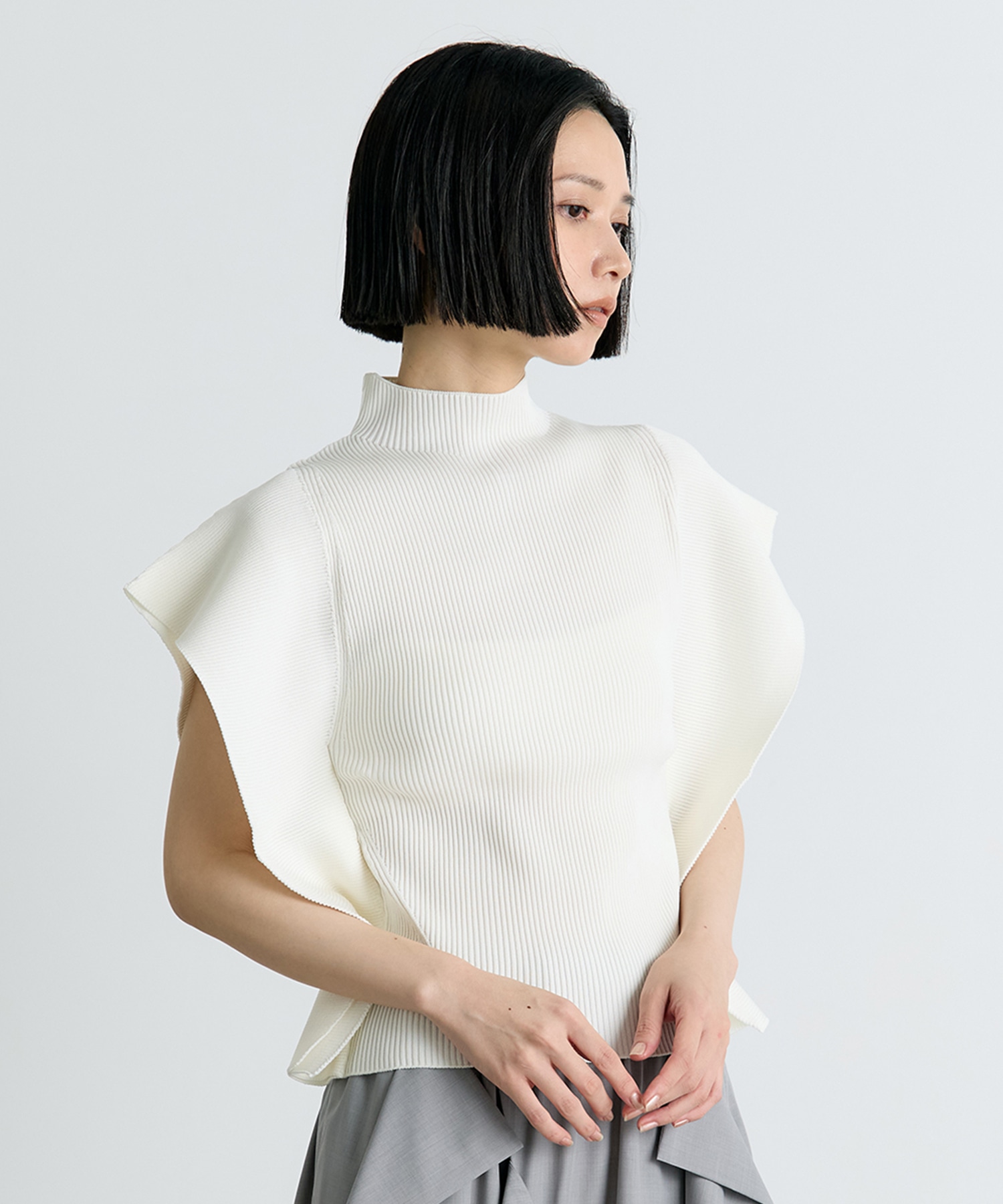 PORTRAIT CREASE TOP