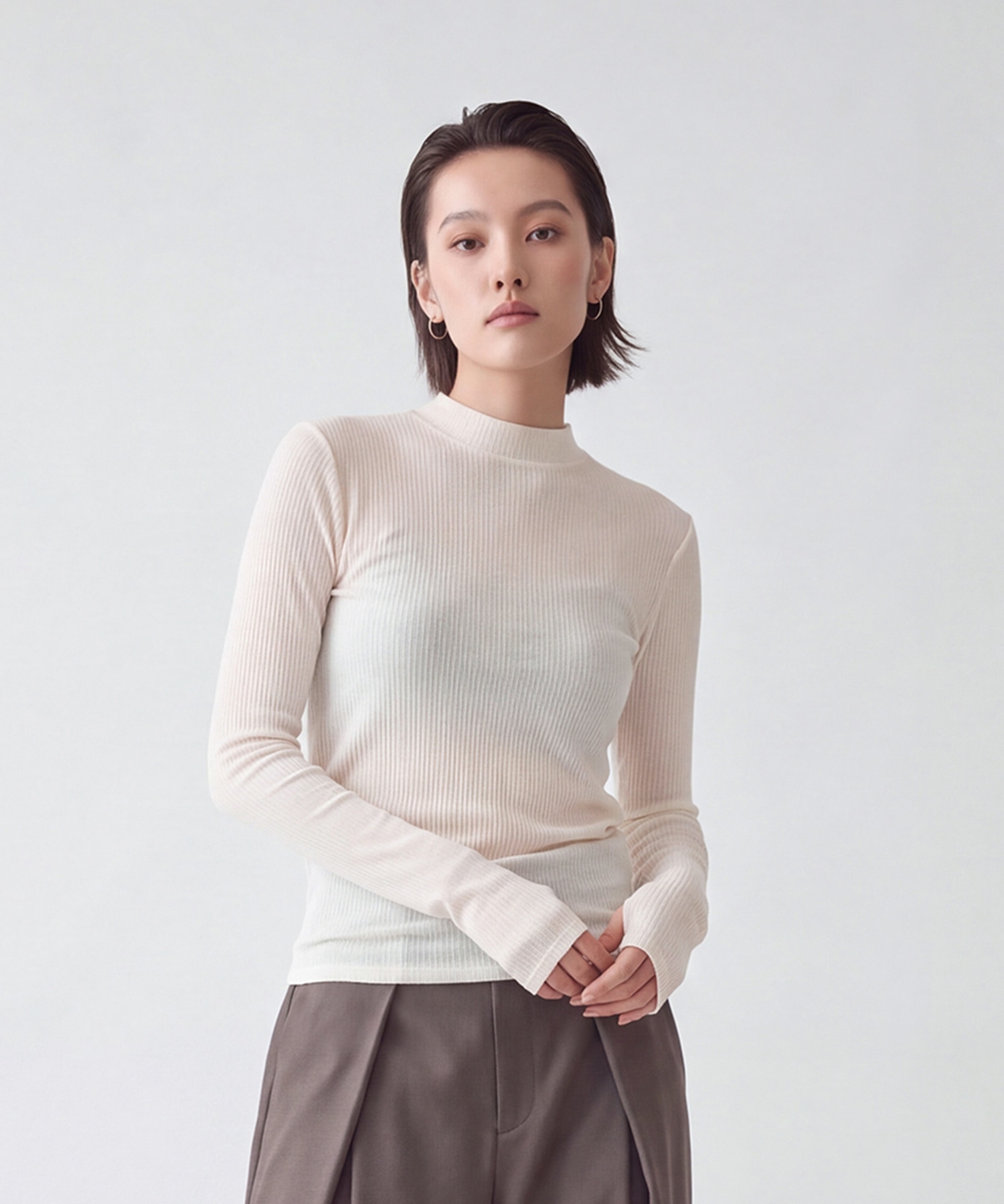 Highneck L/S Tee