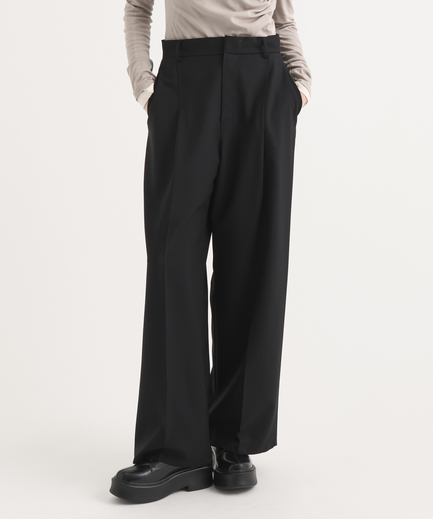 Relax Tack Pants