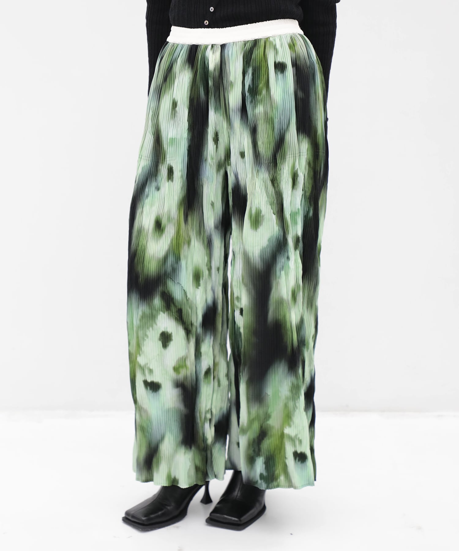 Crystal Twist Pleats Pants