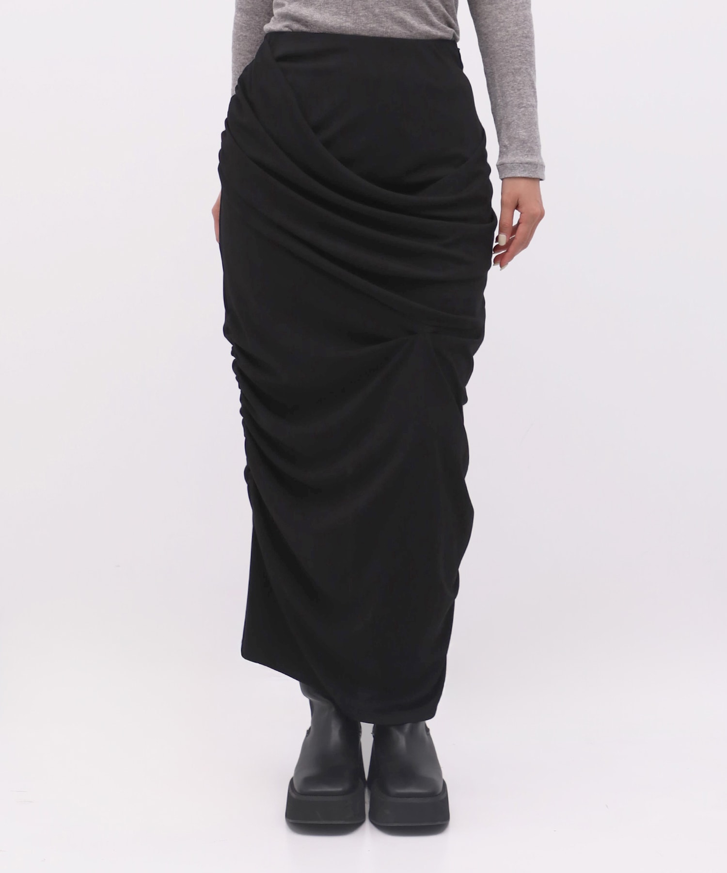 Drape Smooth Skirt